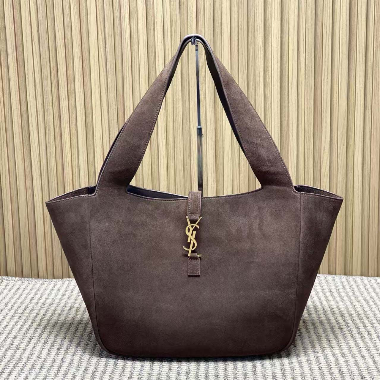 Saint Laurent LE 5 À 7 Bea In Suede - FashionPlug