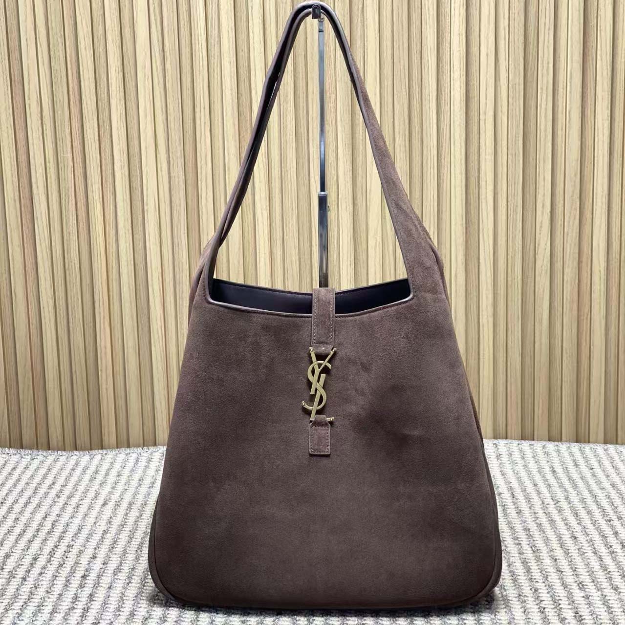 Saint Laurent LE 5 À 7 Bea In Suede - FashionPlug