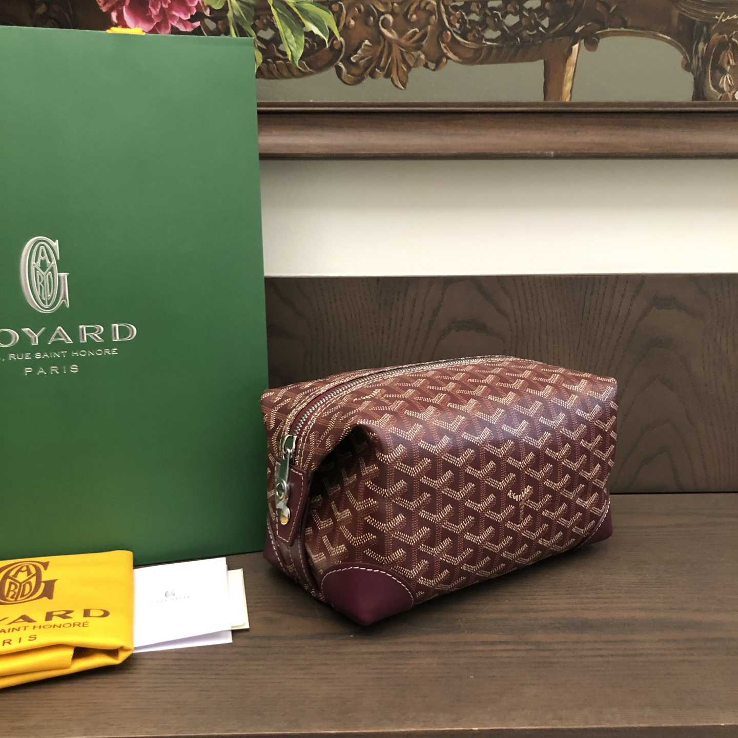 Goyard Bowling 25 Toiletry Bag - FashionPlug
