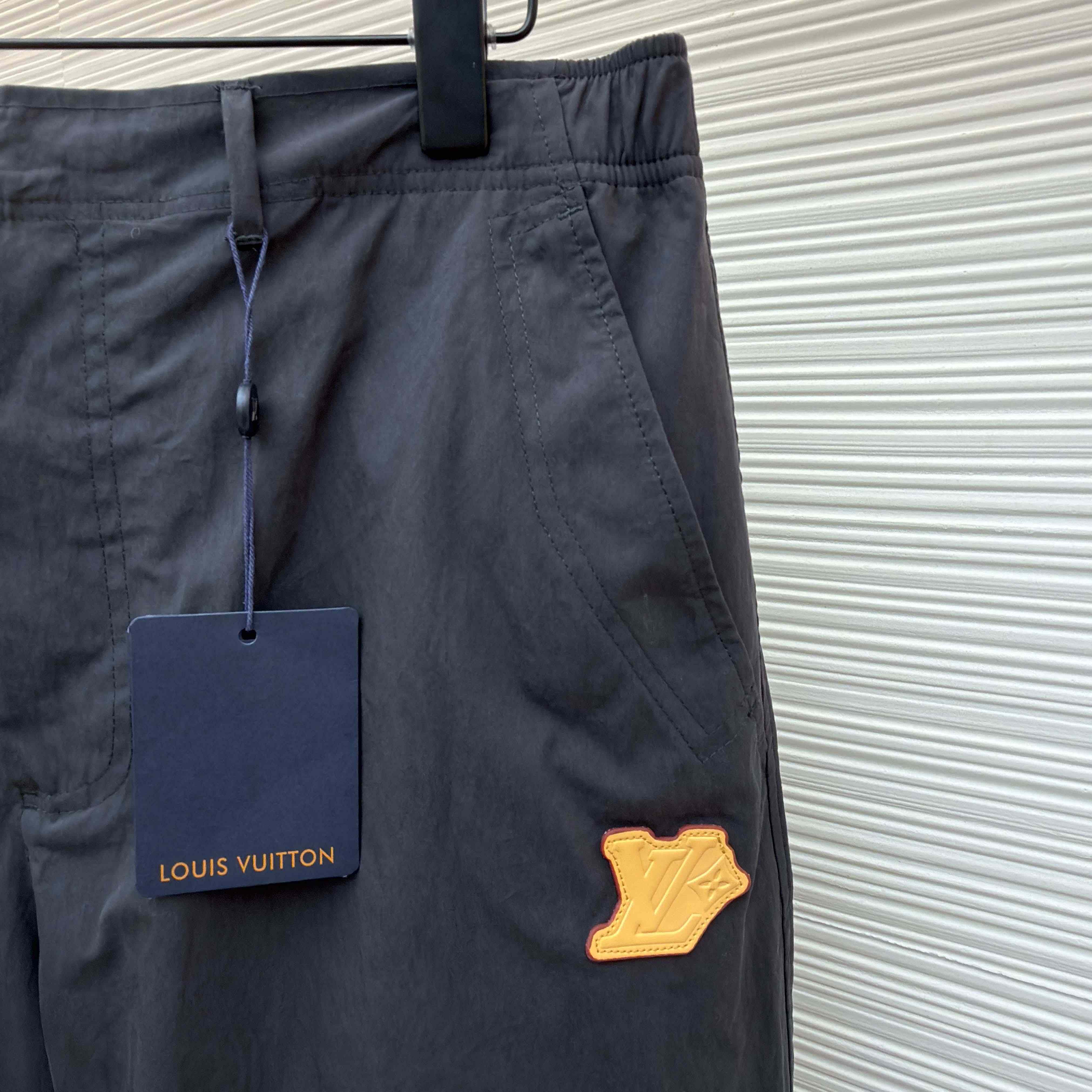 Louis Vuitton Casual Outdoor Pants - FashionPlug
