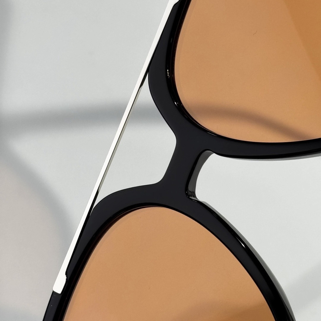 Saint Laurent SL545 Sunglasses   - FashionPlug