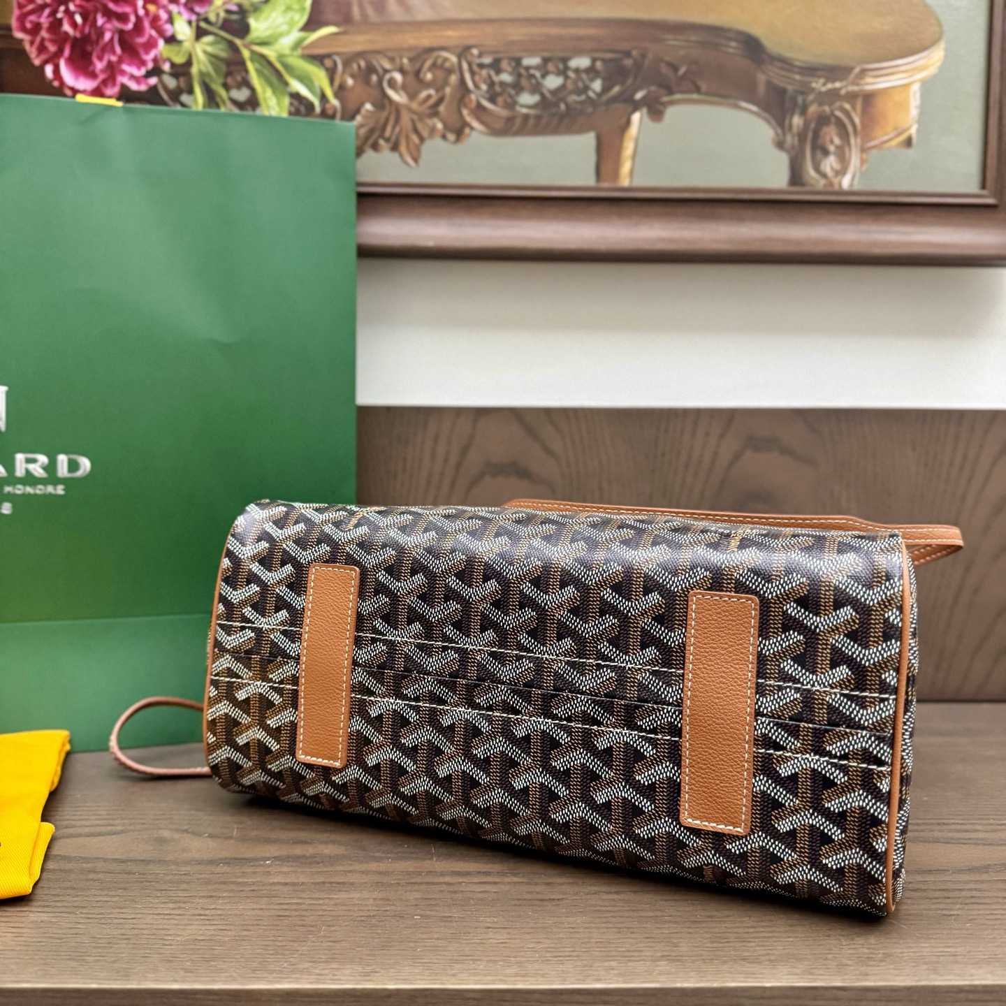 Goyard Rouette Souple Bag - FashionPlug