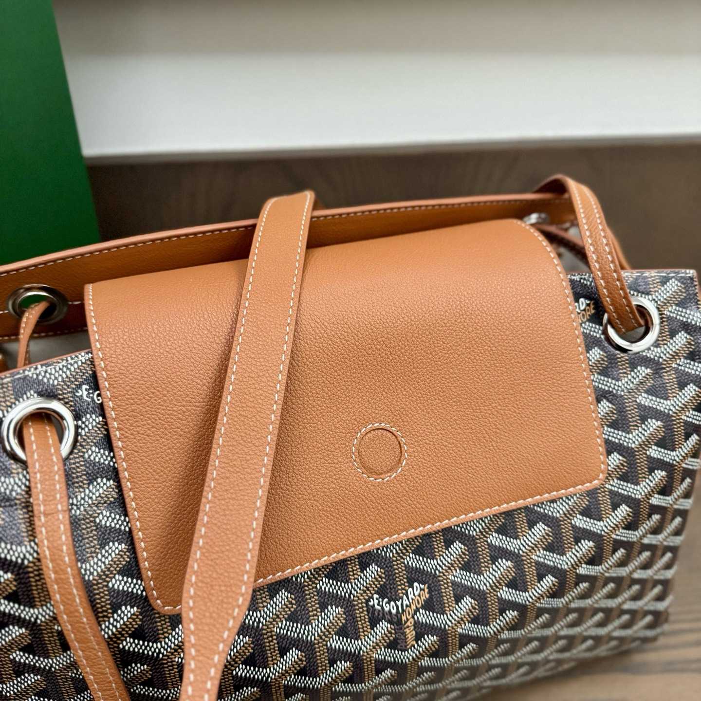 Goyard Rouette Souple Bag - FashionPlug