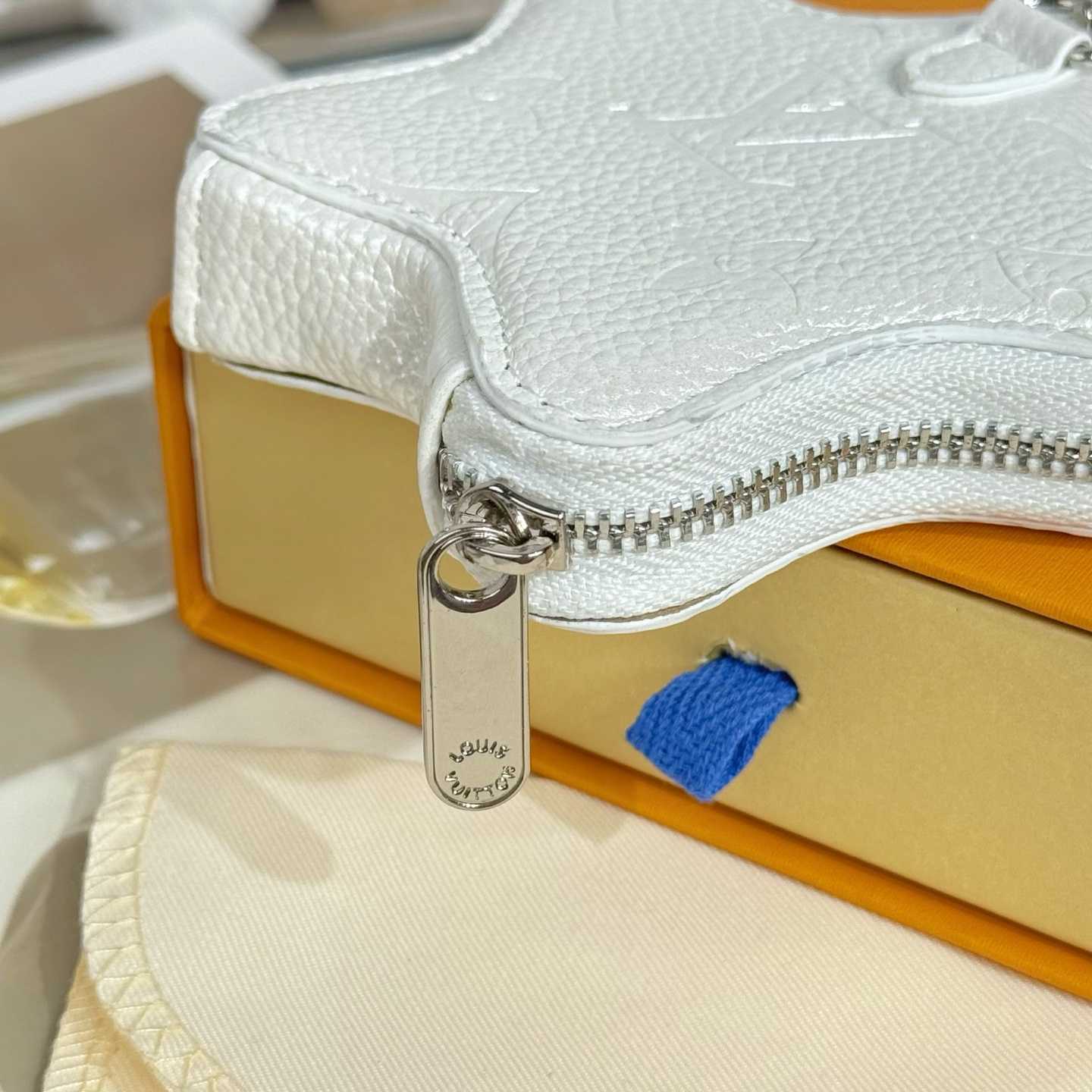 Louis Vuitton Spark Coin Purse Monogram Empreinte Leather  - FashionPlug