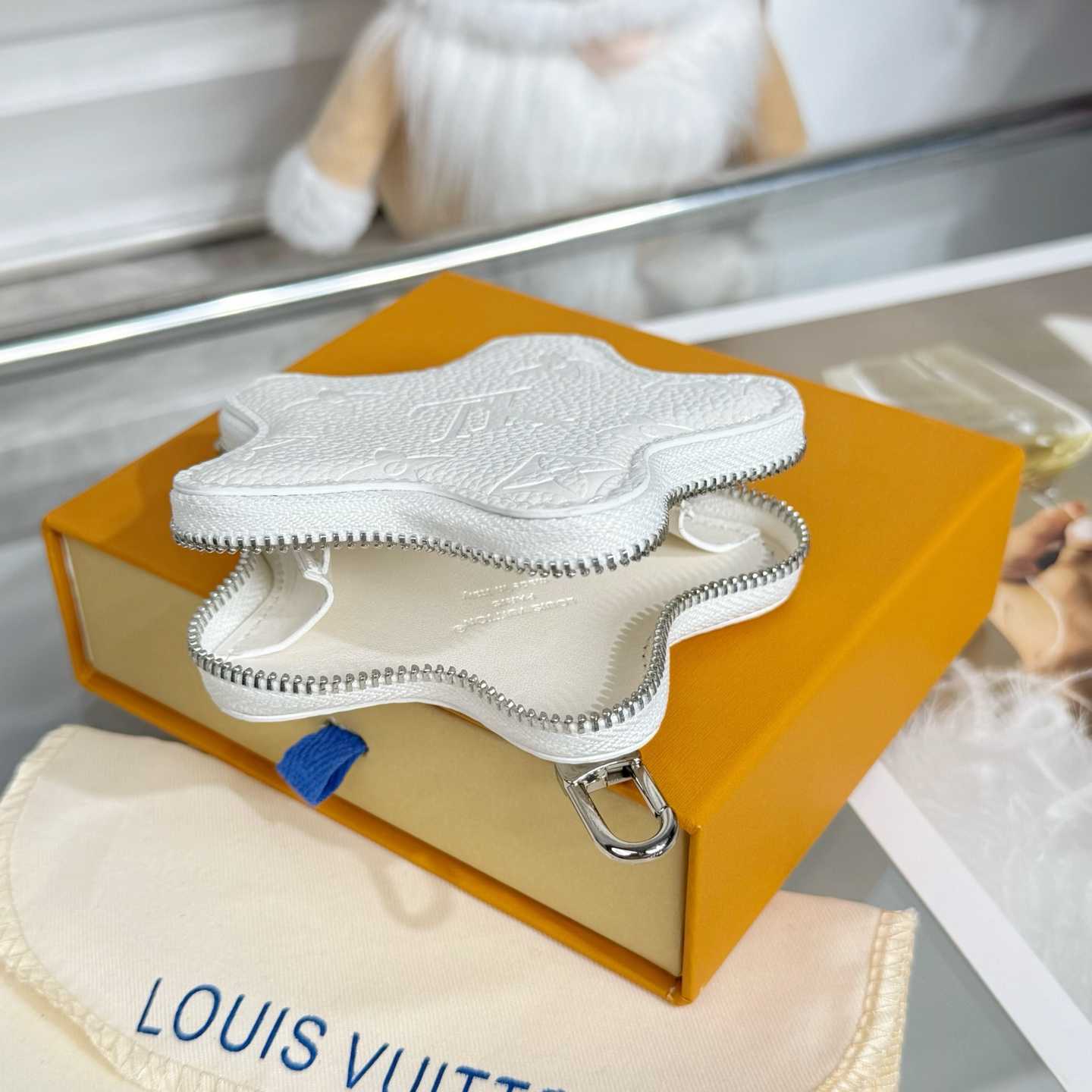 Louis Vuitton Spark Coin Purse Monogram Empreinte Leather  - FashionPlug