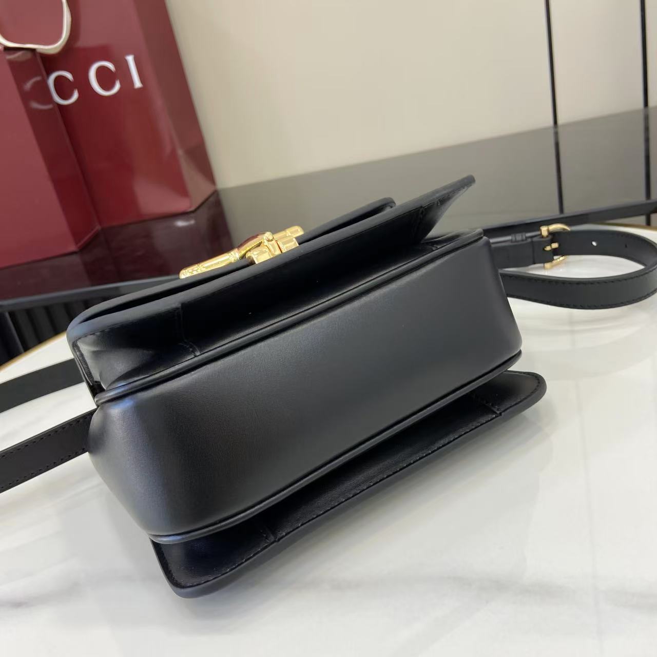 Gucci Siena Small Top Handle Bag - FashionPlug