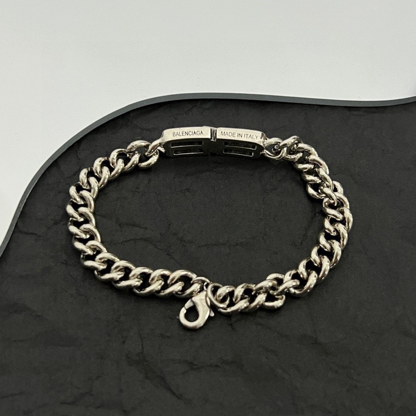 Balenciaga BB Icon Gourmette Bracelet  - FashionPlug