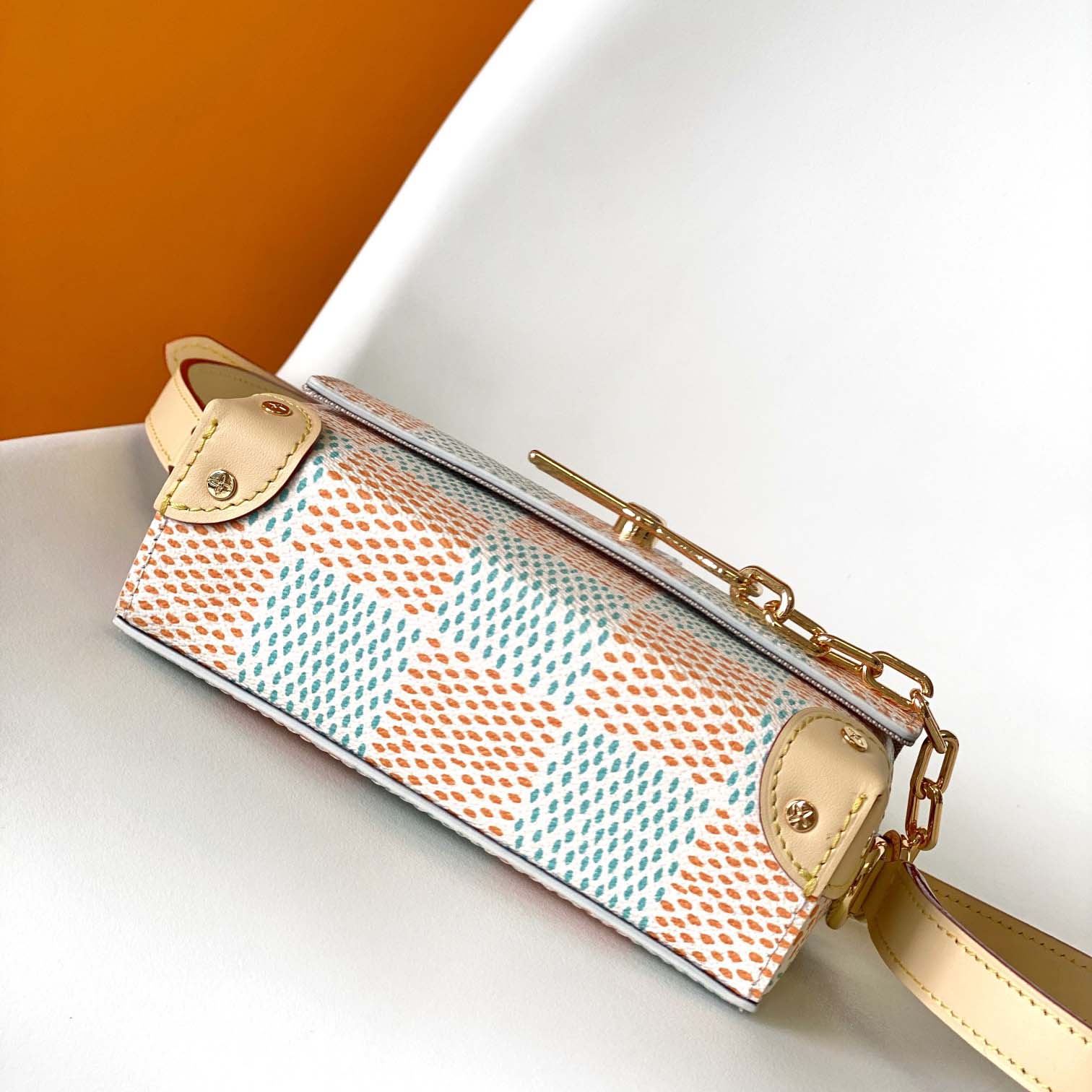 Louis Vuitton Steamer Wearable Wallet    M40674  - FashionPlug