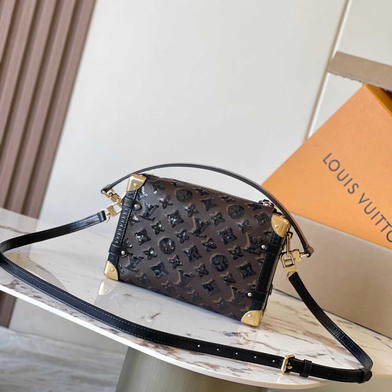 Louis Vuitton Side Trunk MM   M27036 - FashionPlug