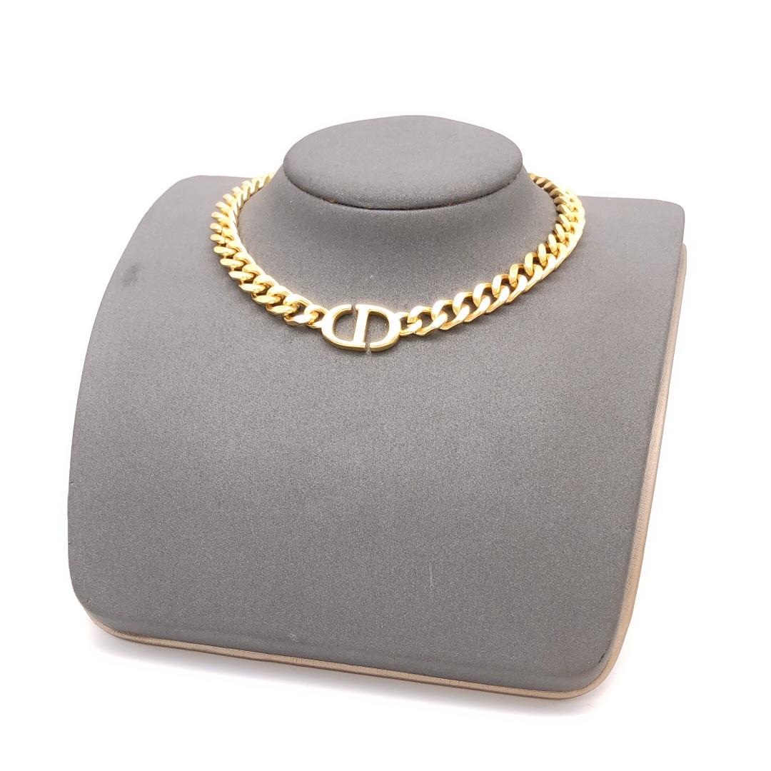 Dior Necklace - FashionPlug