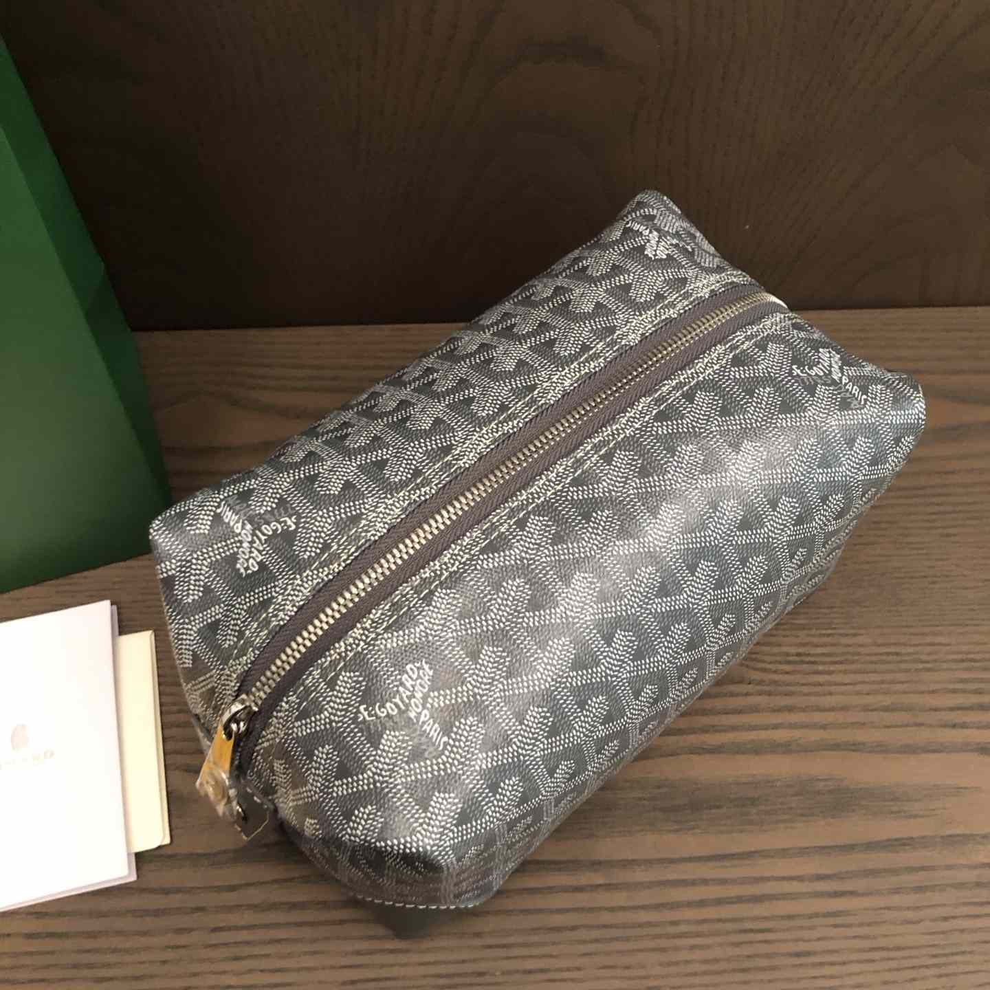Goyard Bowling 25 Toiletry Bag - FashionPlug