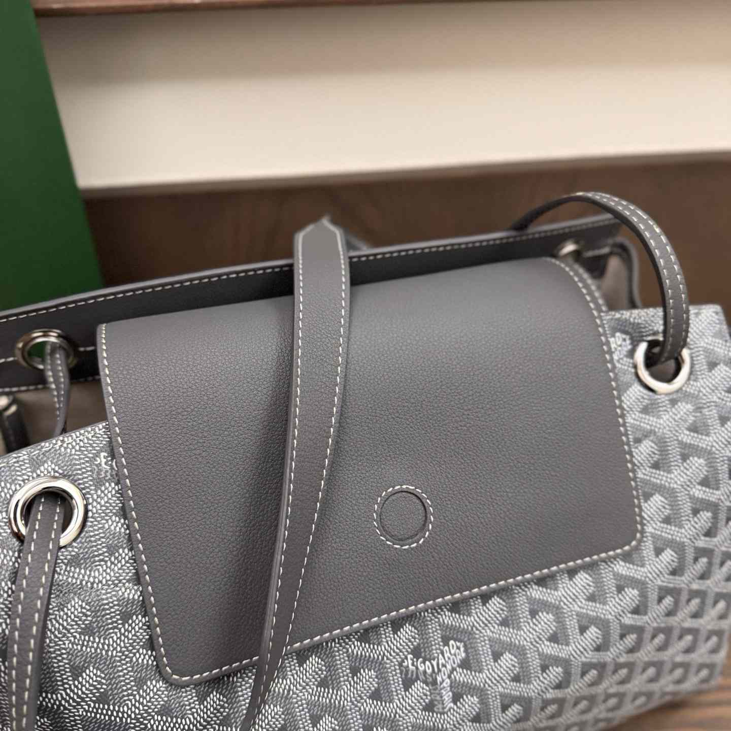 Goyard Rouette Souple Bag - FashionPlug