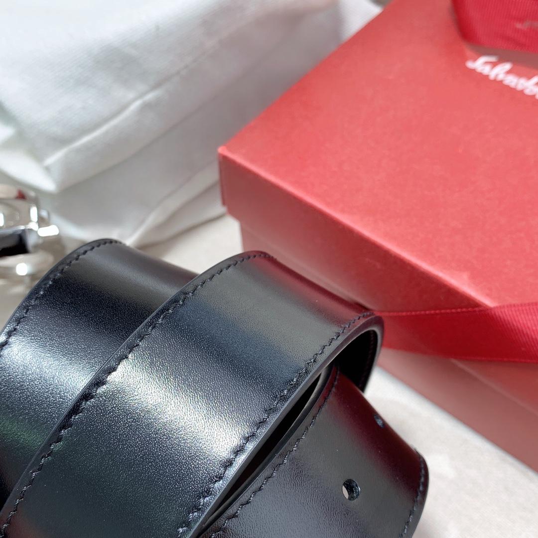 Ferragamo Leather Belt - FashionPlug