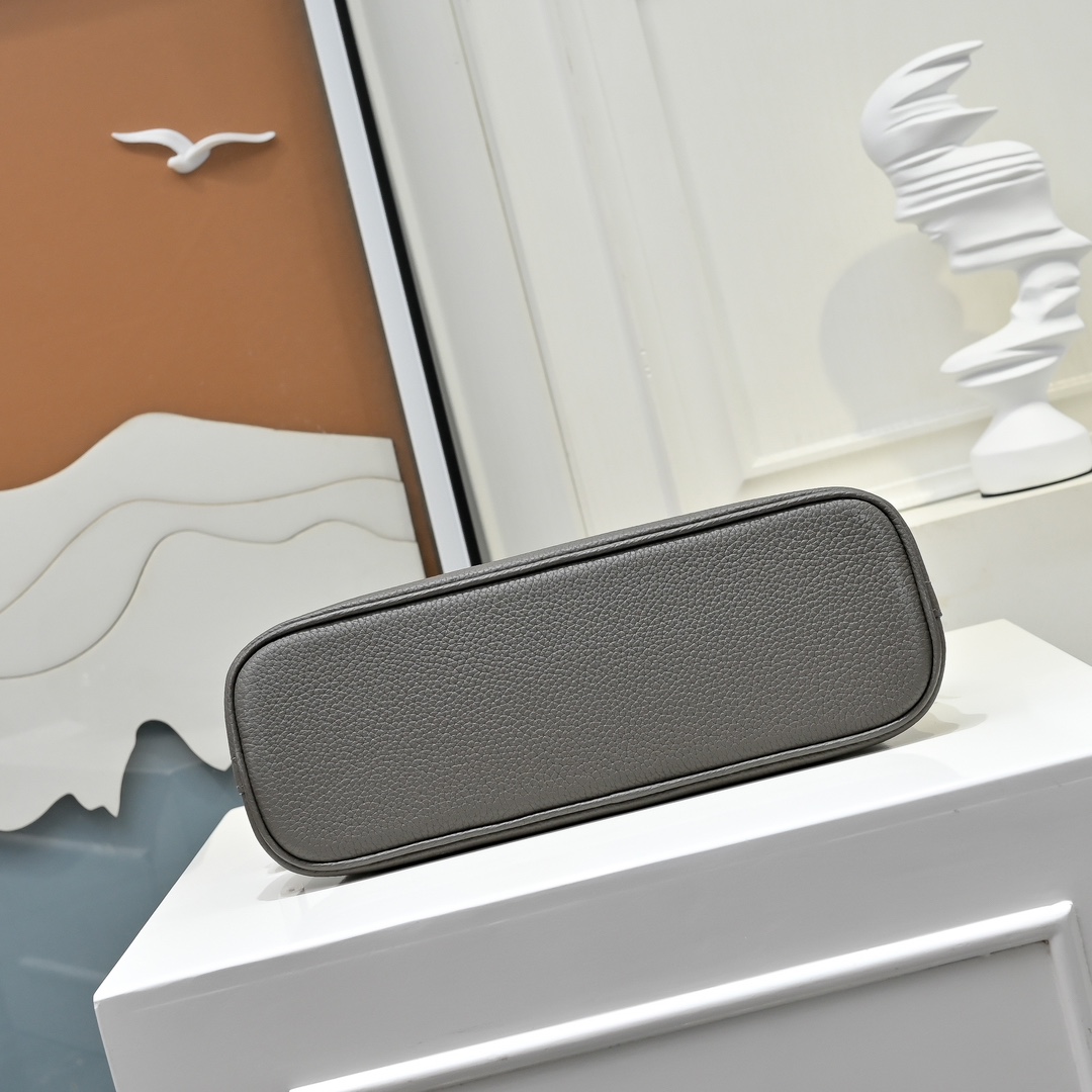 Hermès Bolide Messenger Bag - FashionPlug