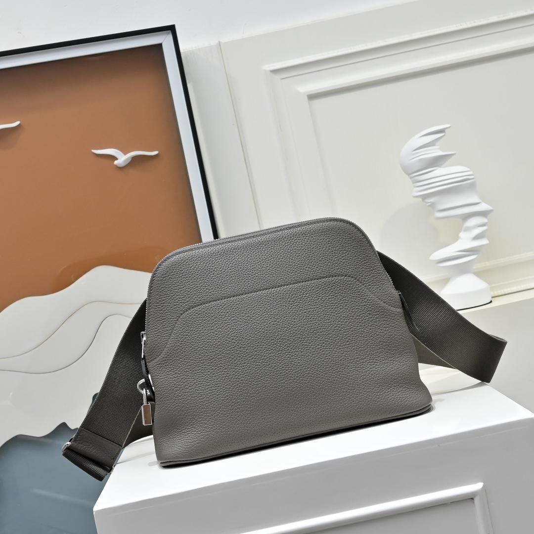 Hermès Bolide Messenger Bag - FashionPlug