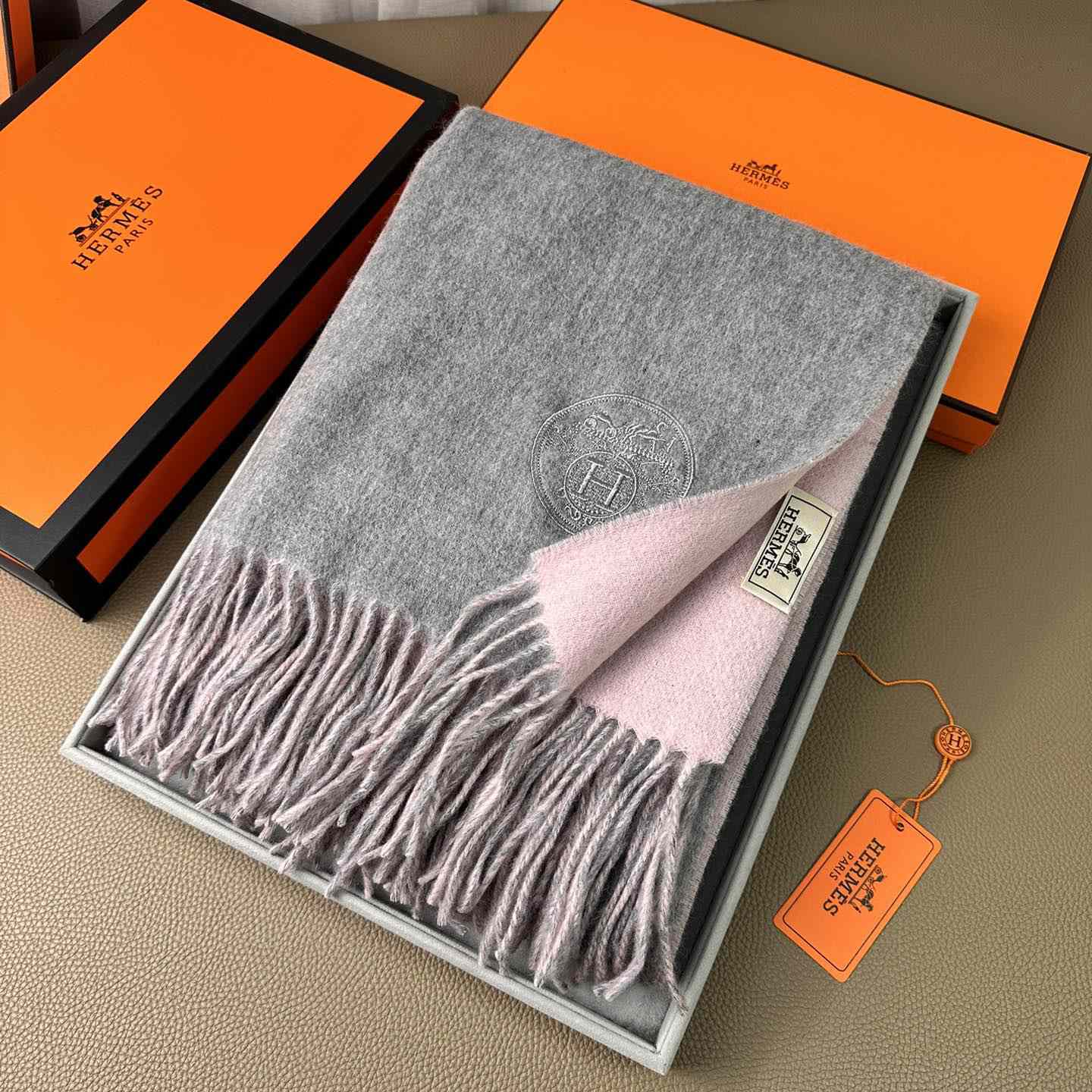 Hermès double-sided cashwool scarf - FashionPlug