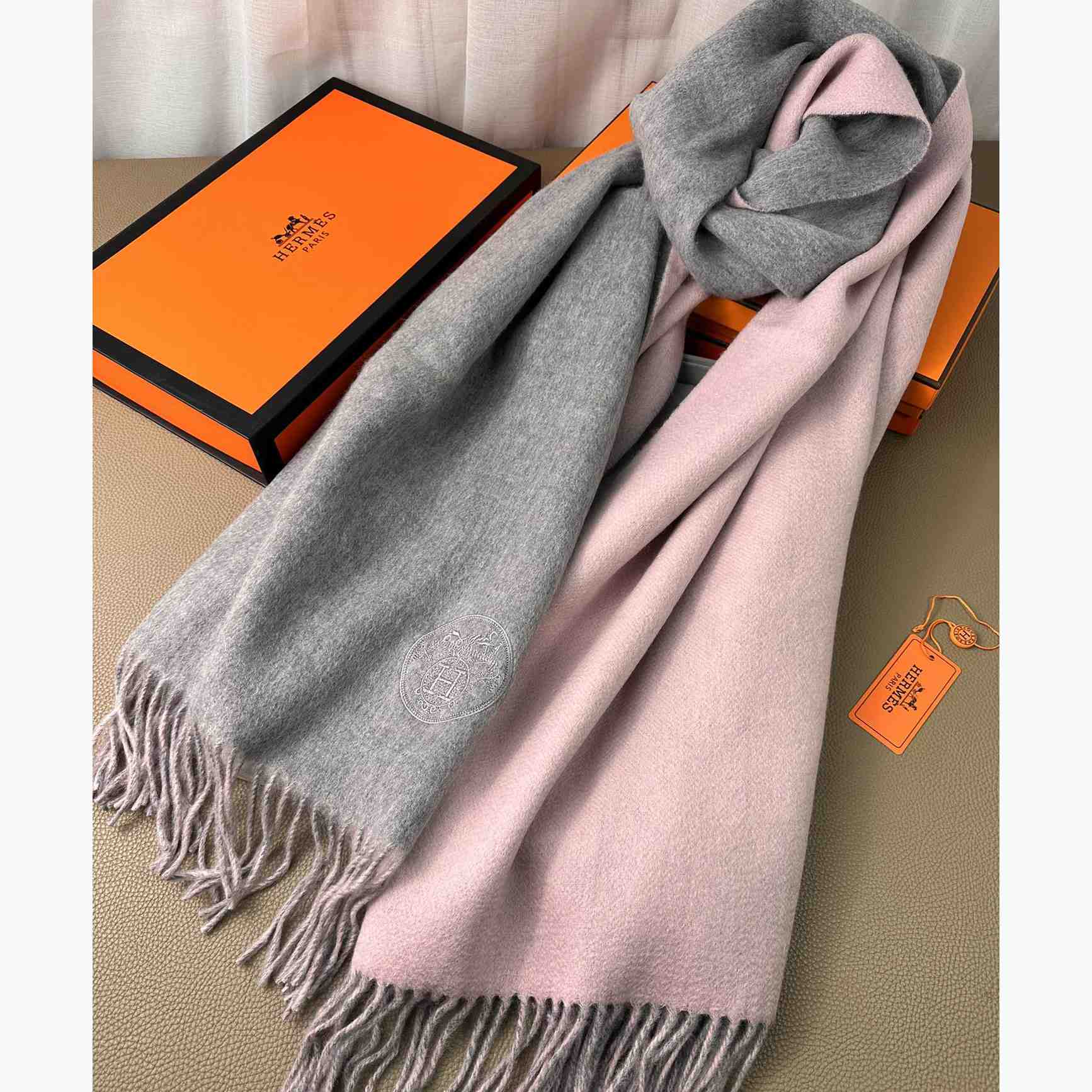 Hermès double-sided cashwool scarf - FashionPlug