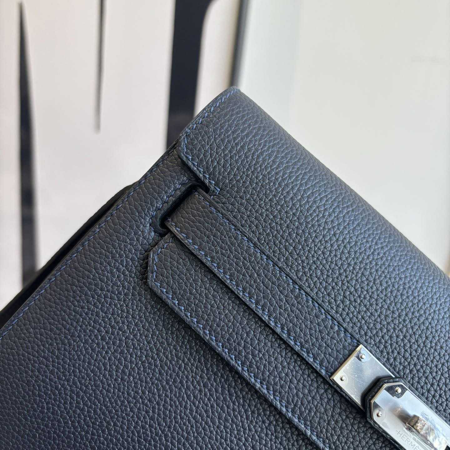 Hermes Kelly Depeches 25 Pouch - FashionPlug