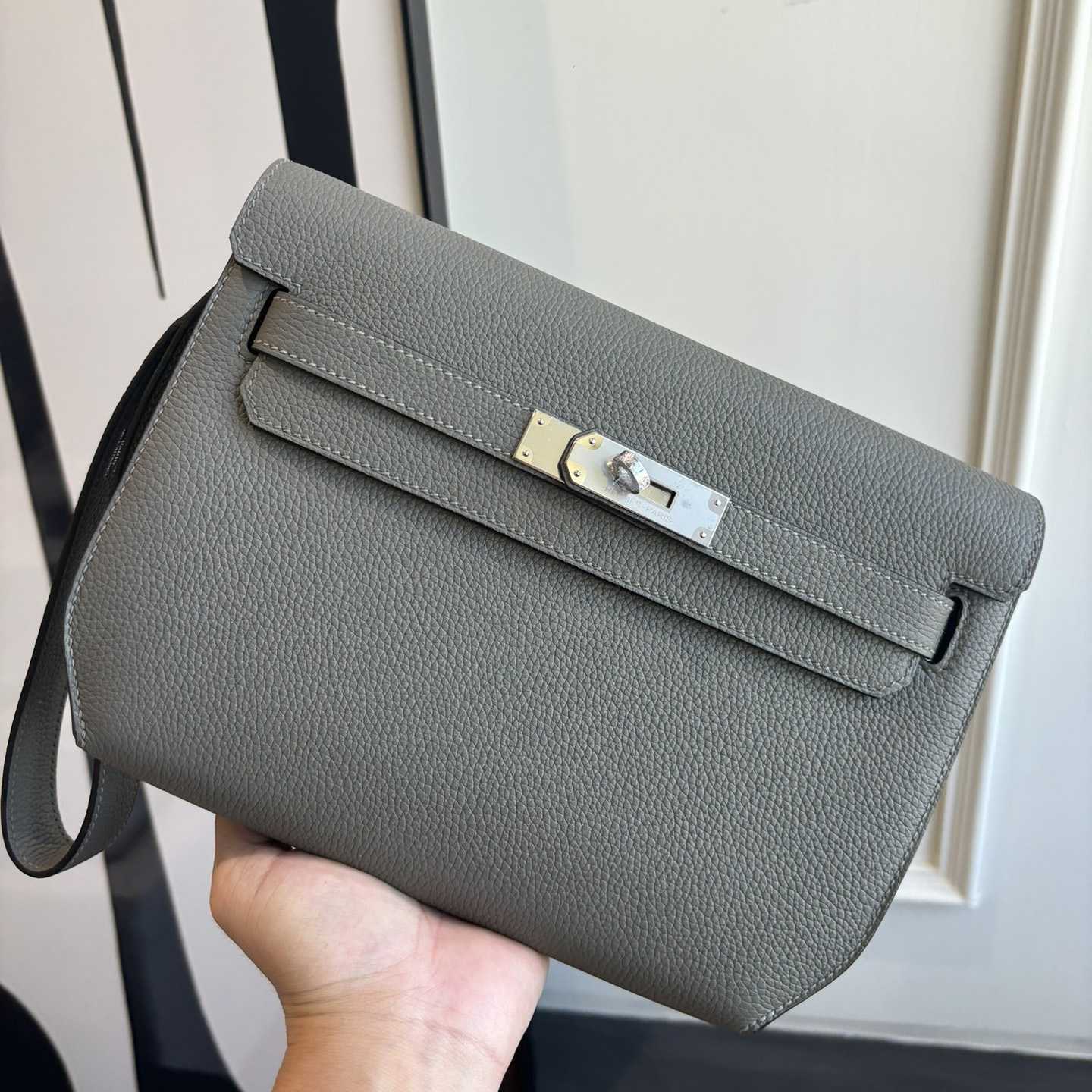 Hermes Kelly Depeches 25 Pouch - FashionPlug