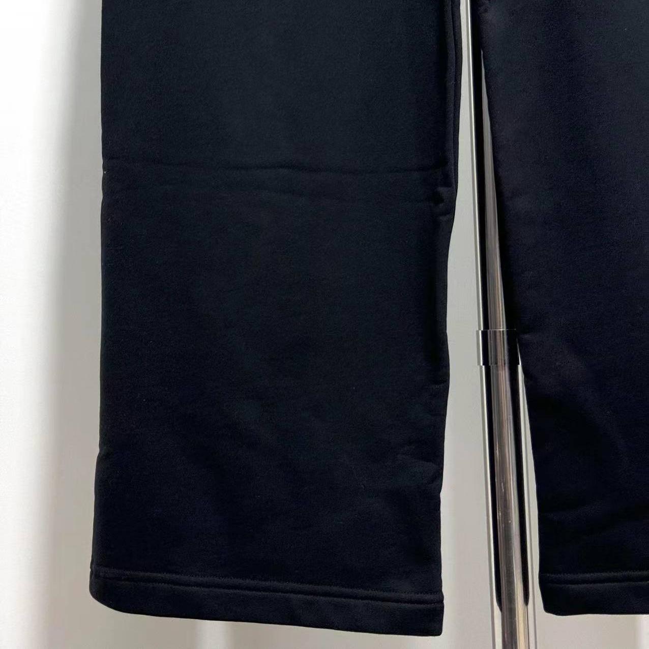 Balenciaga 3B Football Baggy Sweatpants In Black - FashionPlug