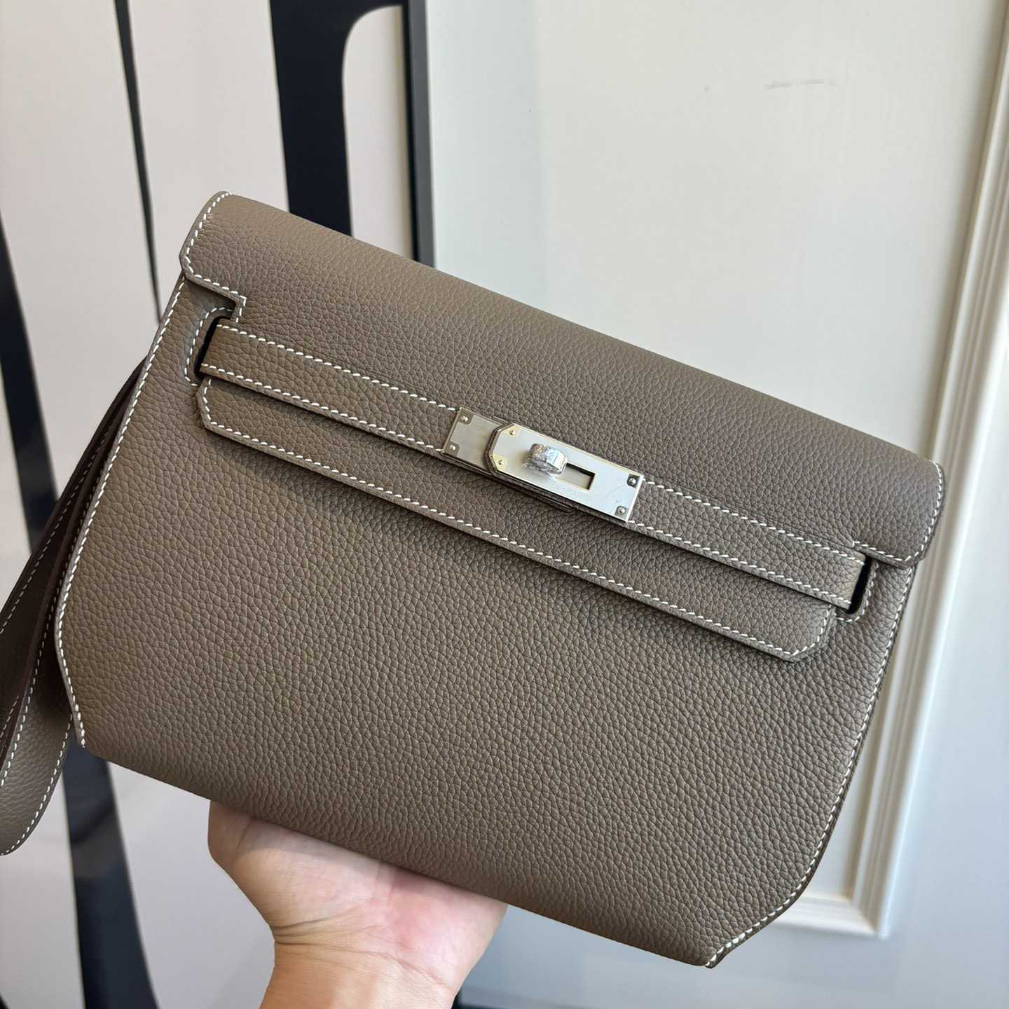 Hermes Kelly Depeches 25 Pouch - FashionPlug