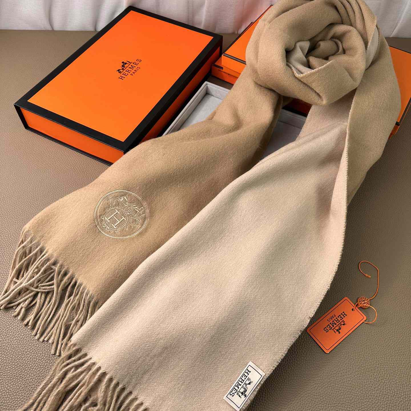 Hermès double-sided cashwool scarf - FashionPlug