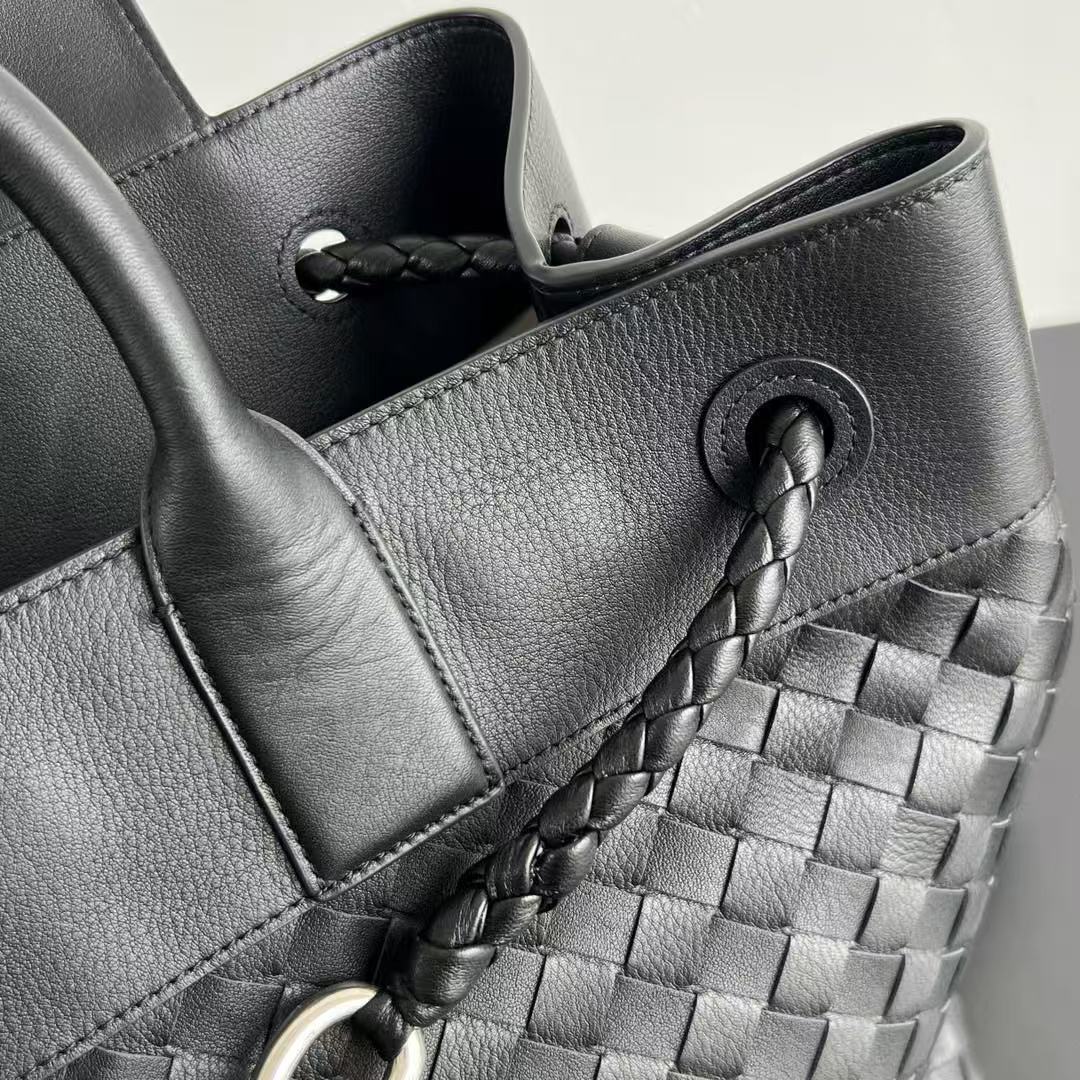 Bottega Veneta Andiamo   43*39*20cm - FashionPlug