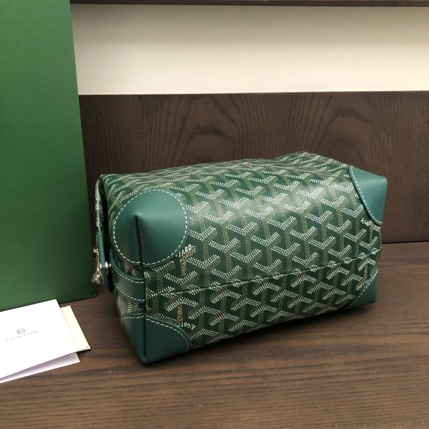 Goyard Bowling 25 Toiletry Bag - FashionPlug