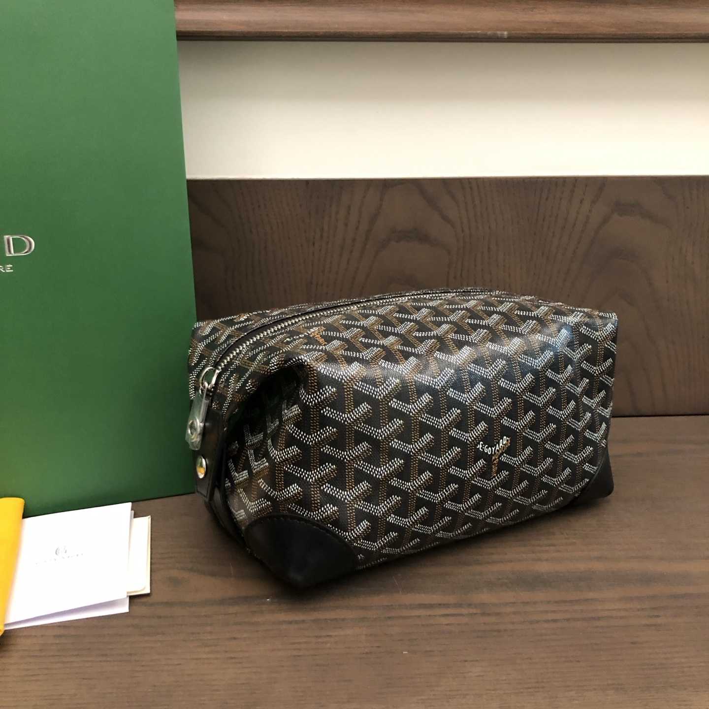Goyard Bowling 25 Toiletry Bag - FashionPlug