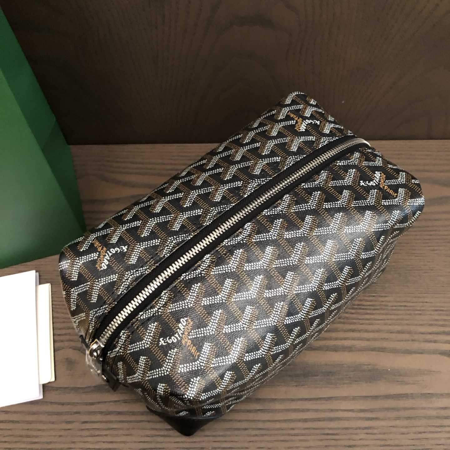 Goyard Bowling 25 Toiletry Bag - FashionPlug