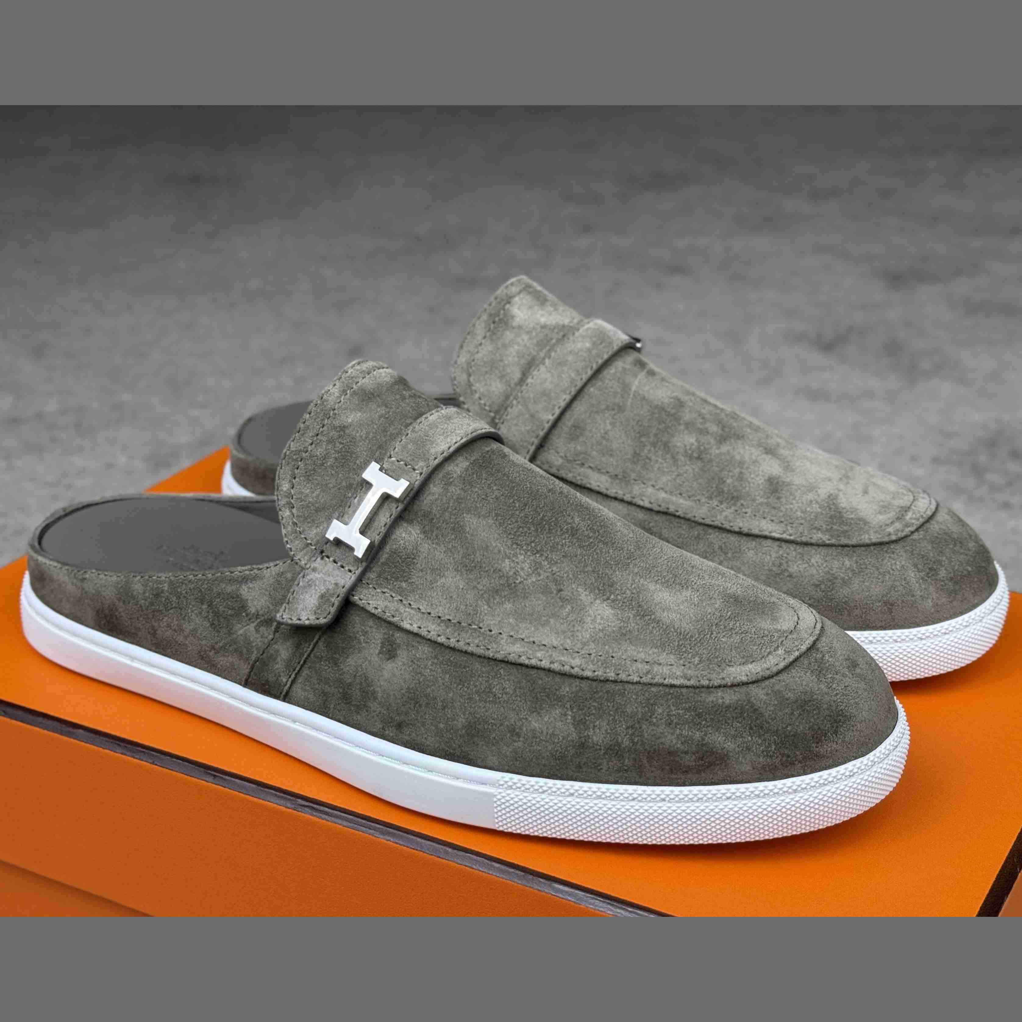 Hermes Likely Mule  - FashionPlug