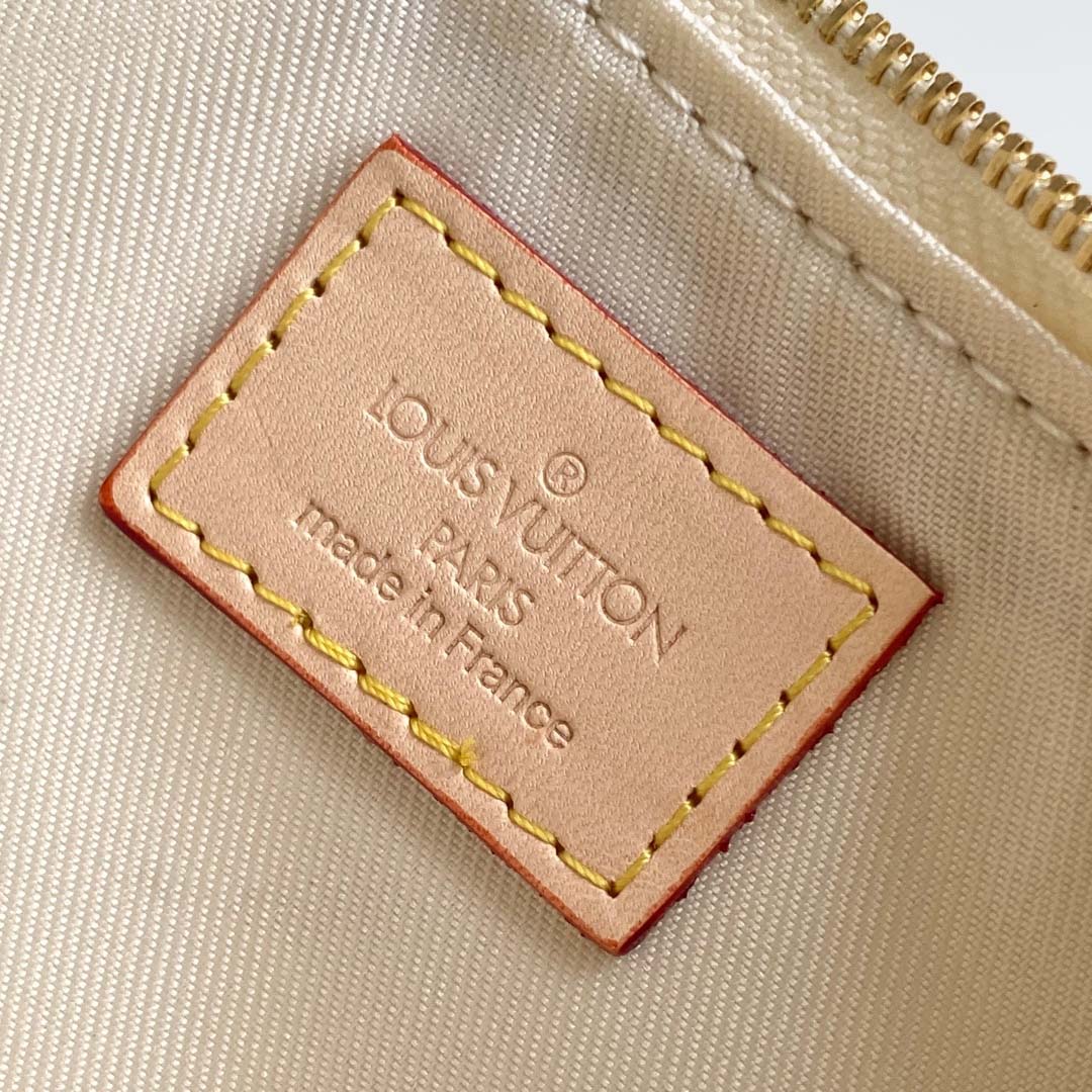 Louis Vuitton Pochette Liv Damier Azur   N00228 - FashionPlug