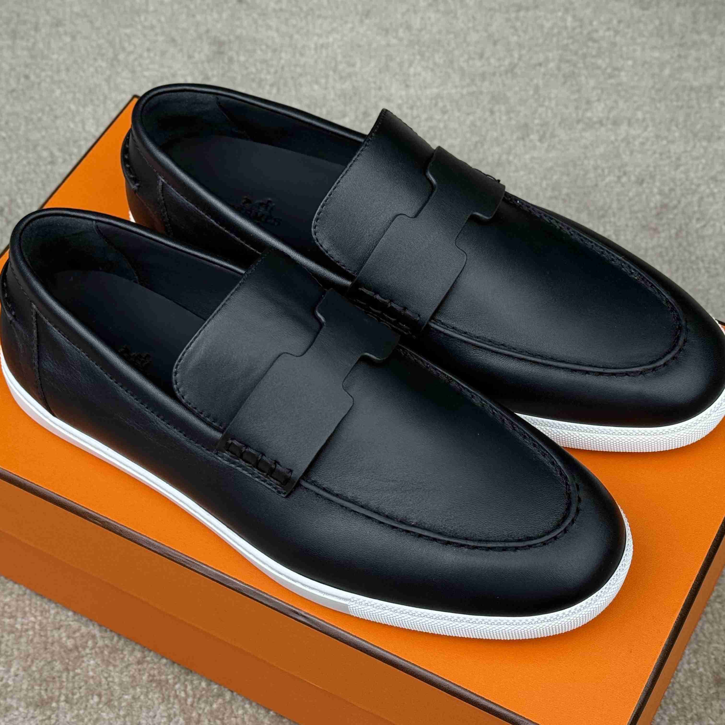 Hermes Job Loafer - FashionPlug