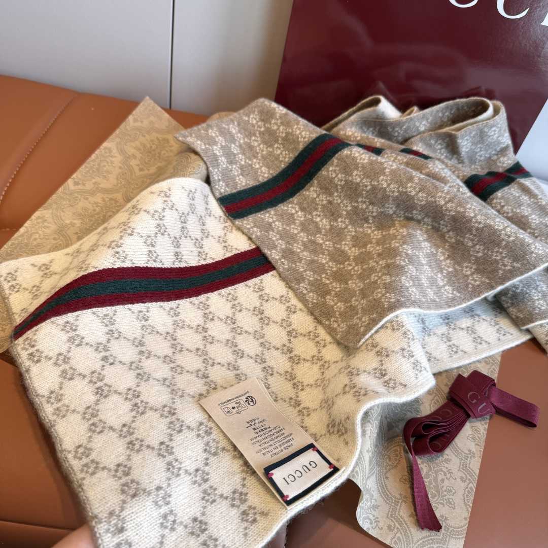 Gucci GG Supreme Scarf - FashionPlug