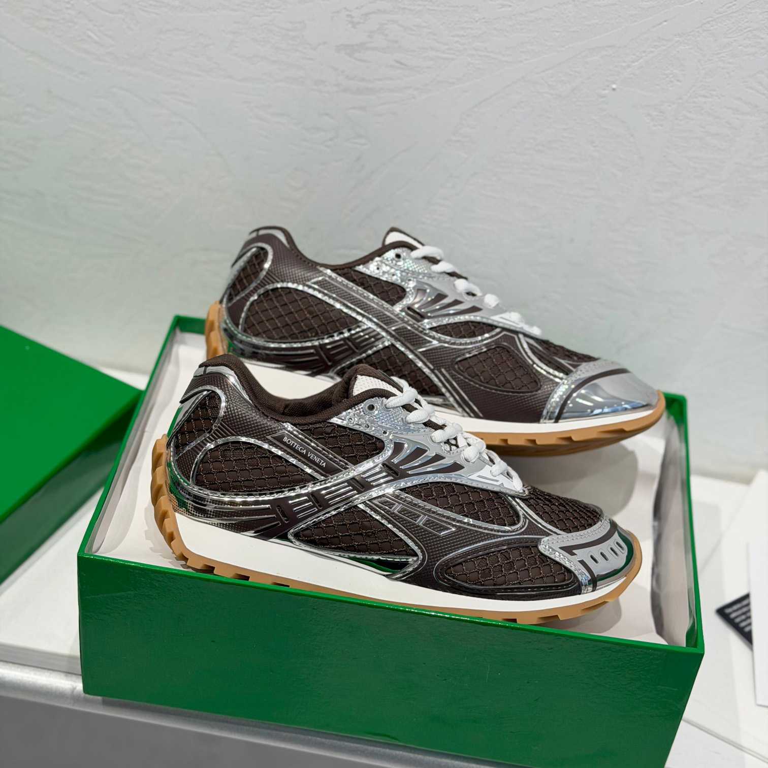 Bottega Veneta Orbit  Sneaker - FashionPlug