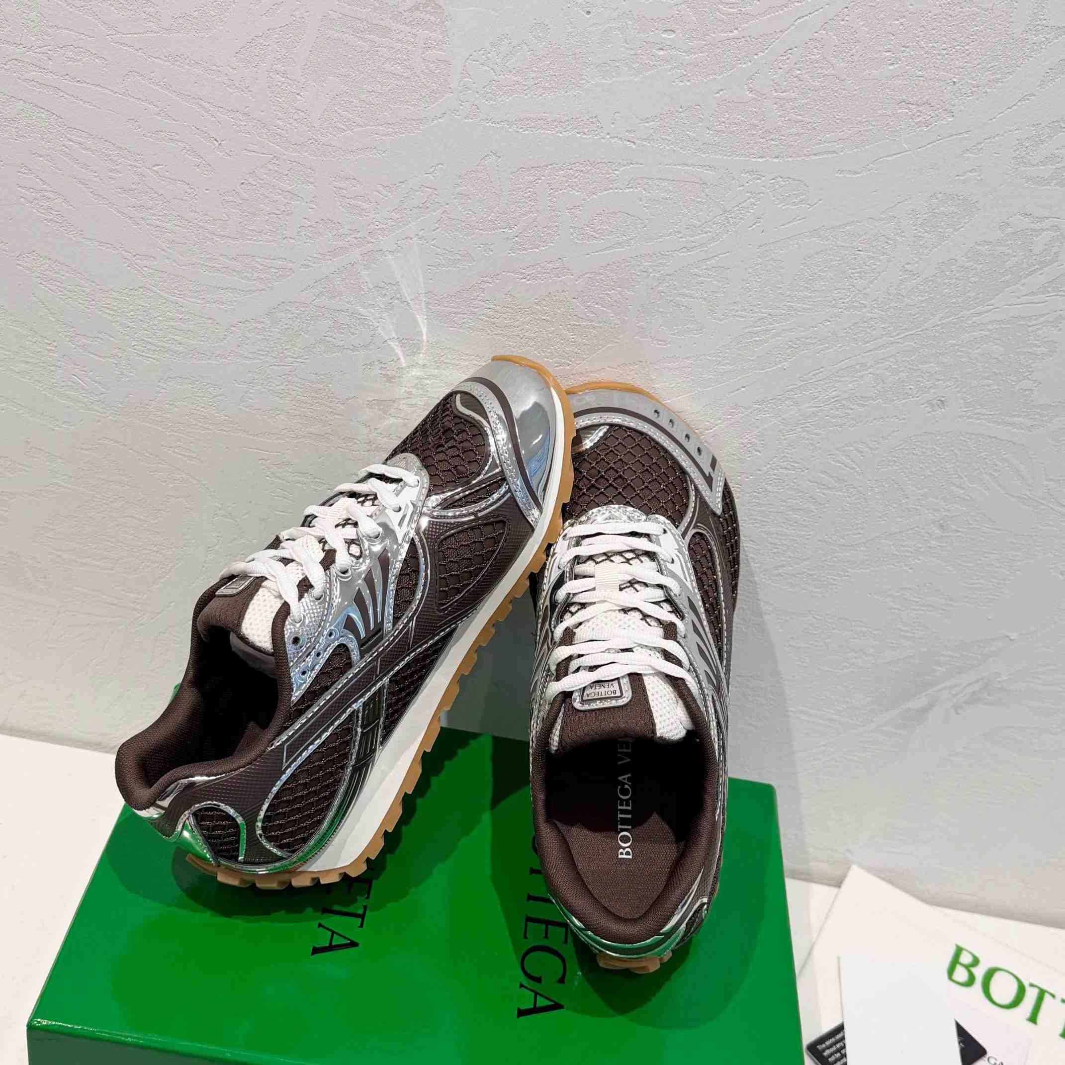 Bottega Veneta Orbit  Sneaker - FashionPlug