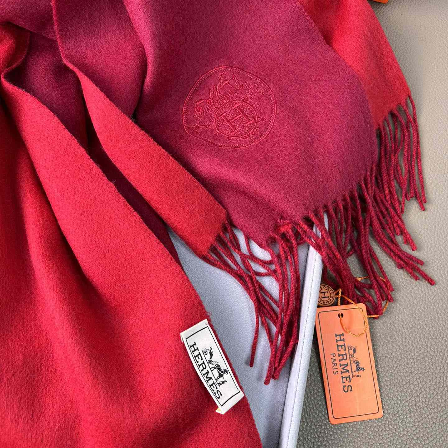 Hermès double-sided cashwool scarf - FashionPlug
