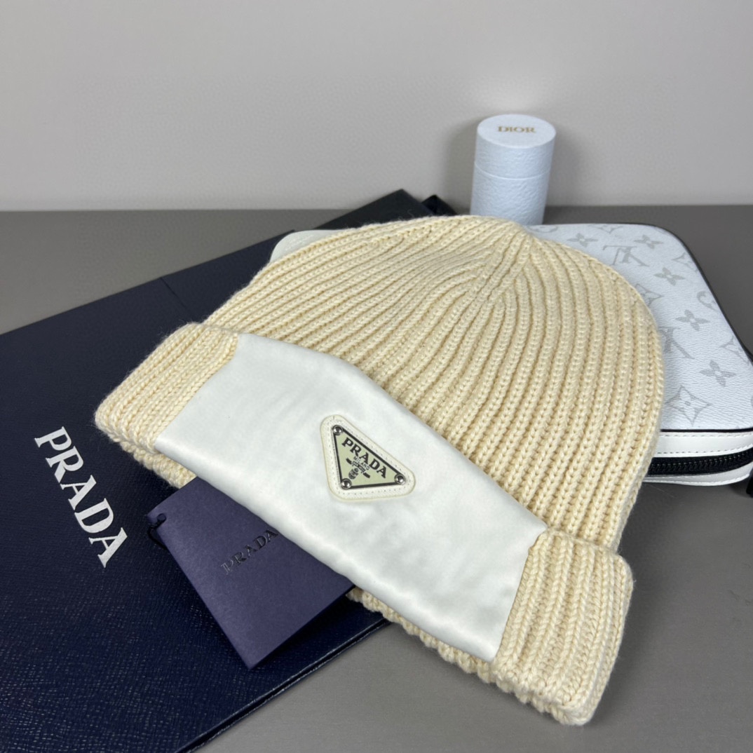 Prada Beanie - FashionPlug