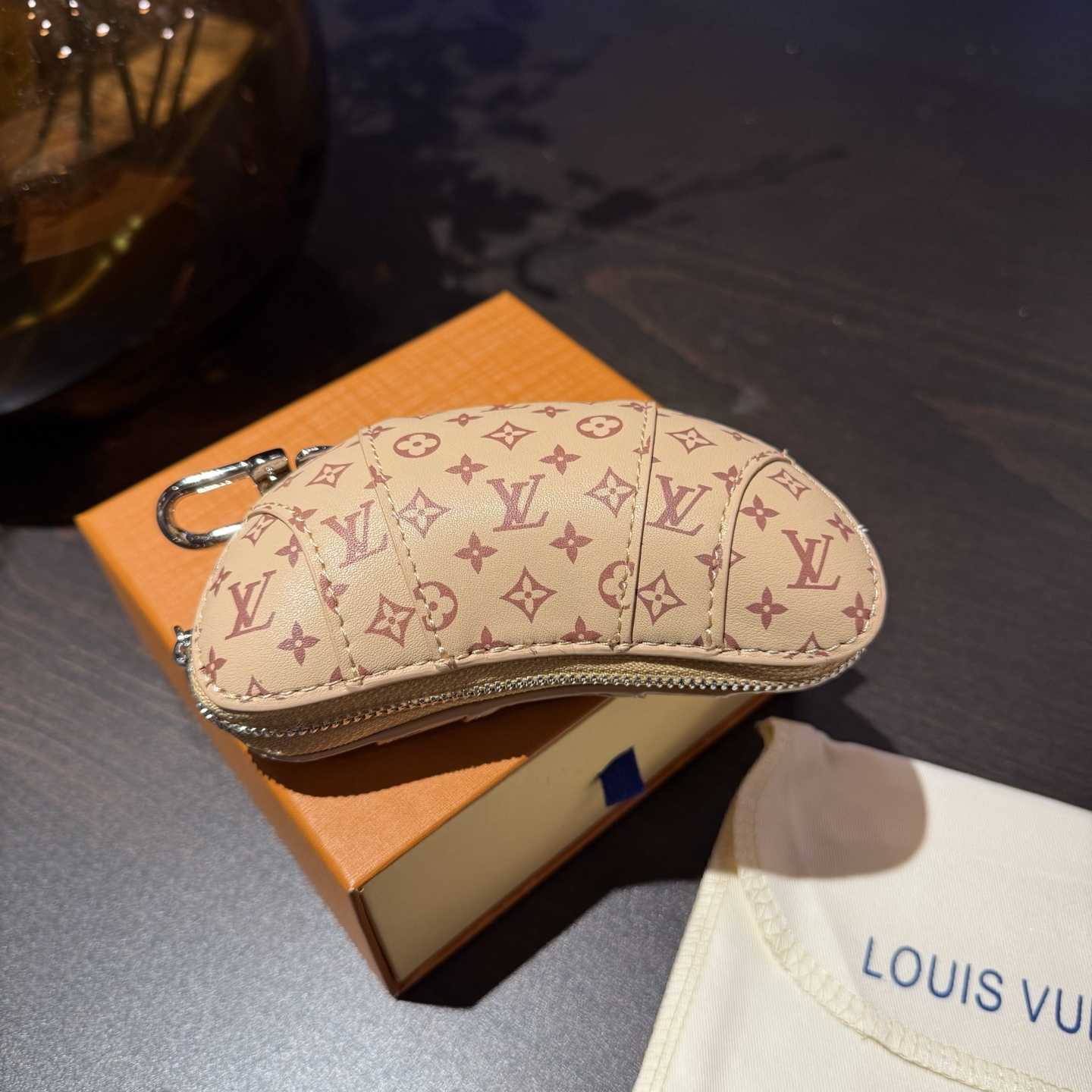 Louis Vuitton LV Croissant Bag Charm    M01858 - FashionPlug