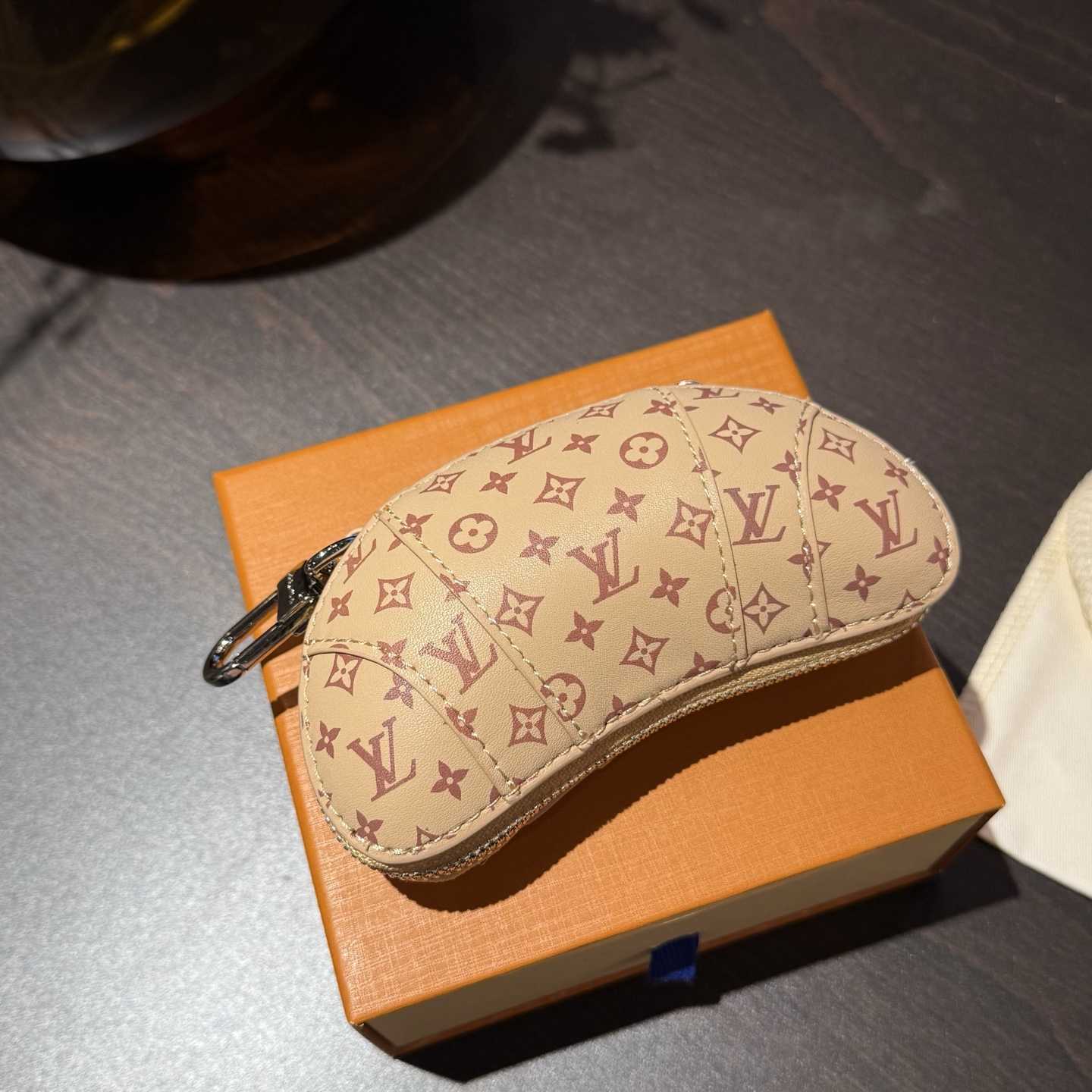 Louis Vuitton LV Croissant Bag Charm    M01858 - FashionPlug