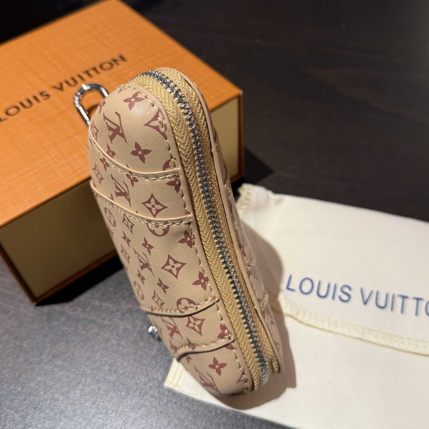 Louis Vuitton LV Croissant Bag Charm    M01858 - FashionPlug