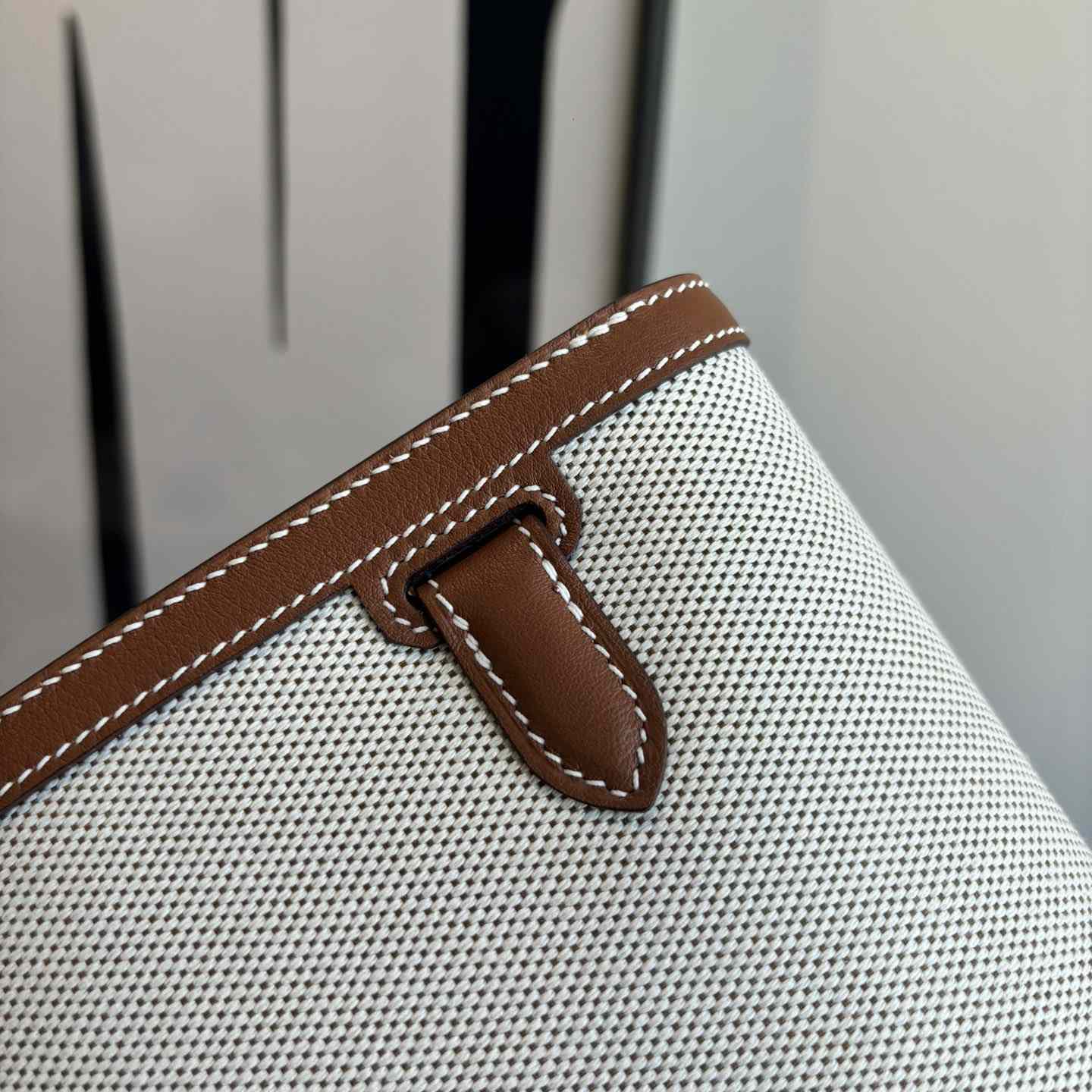 Hermes Kelly Depeches 25 Pouch - FashionPlug