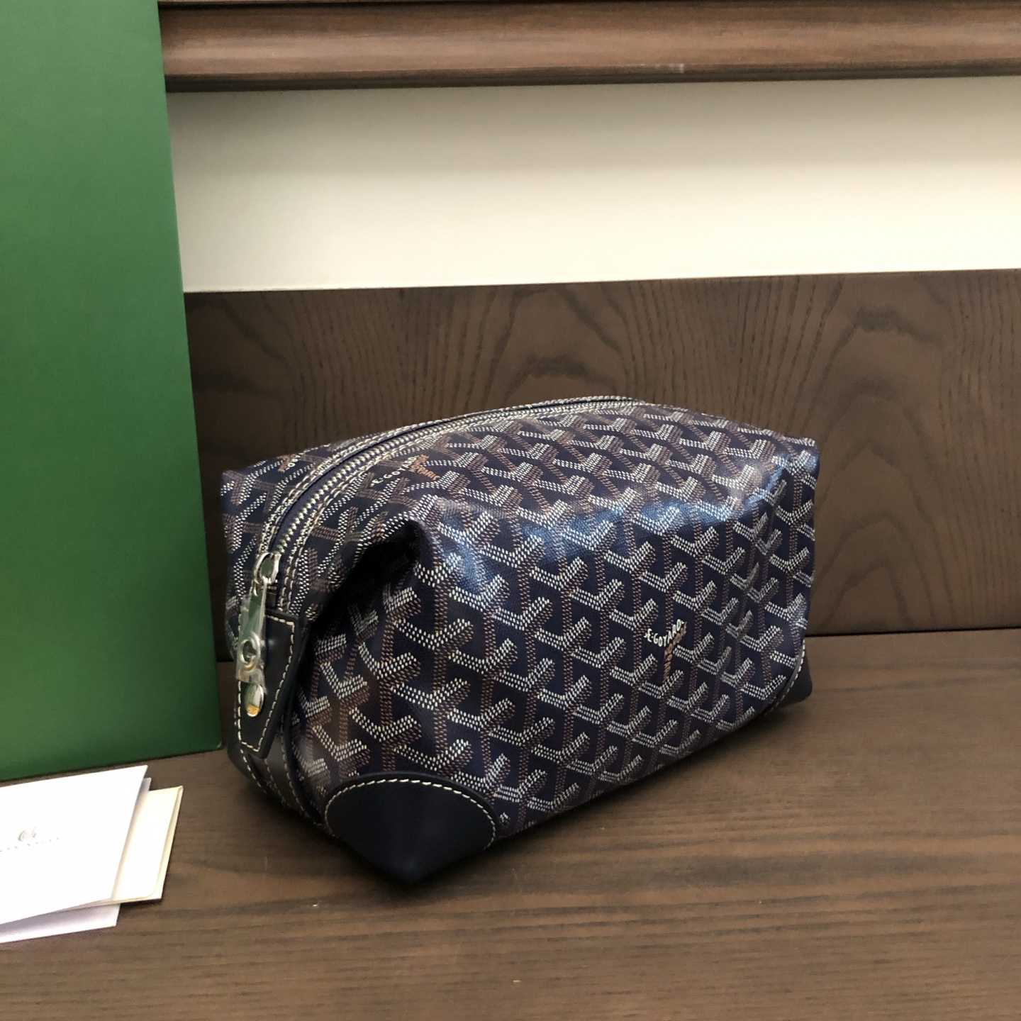 Goyard Bowling 25 Toiletry Bag - FashionPlug