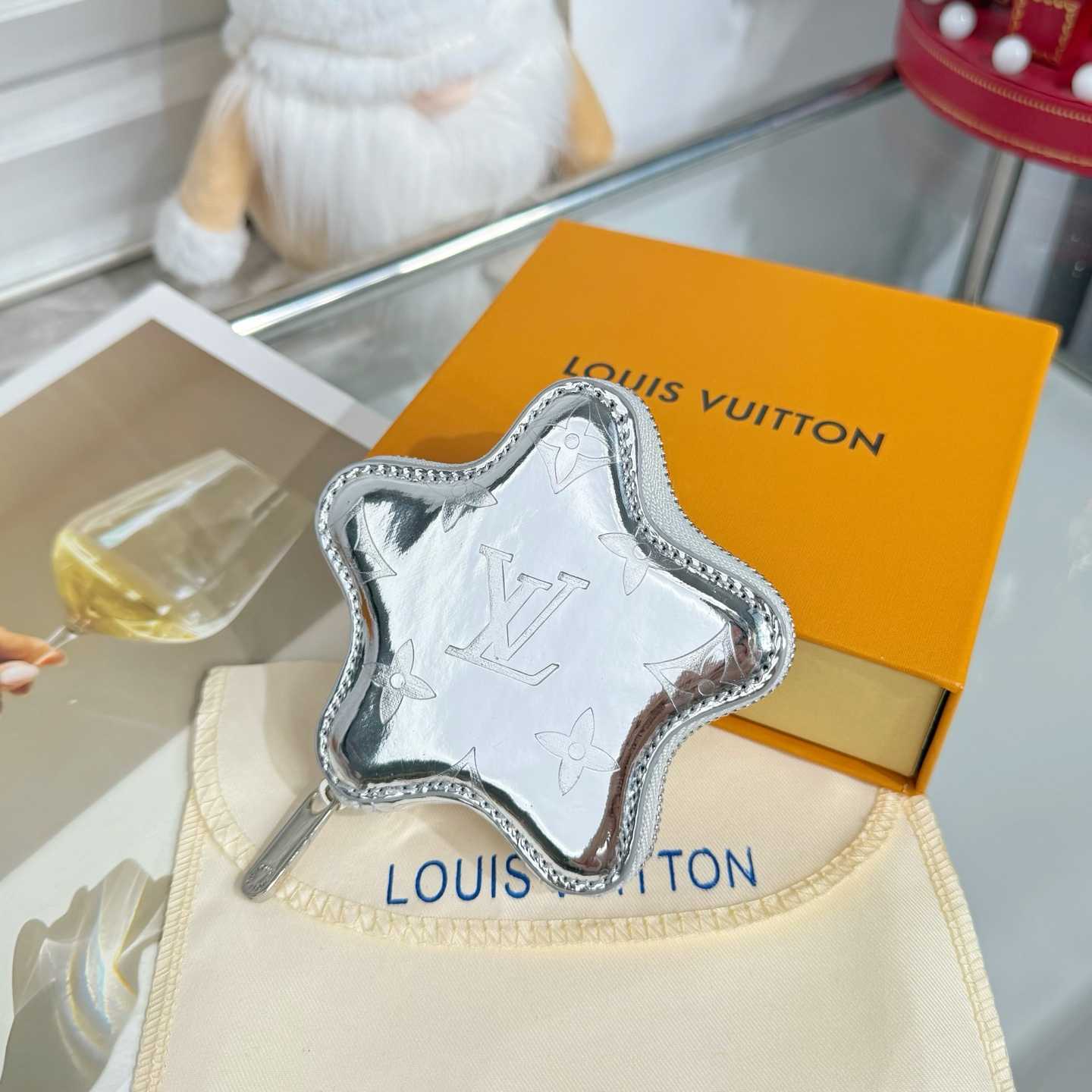 Louis Vuitton Spark Coin Purse Other Monogram Canvas - FashionPlug