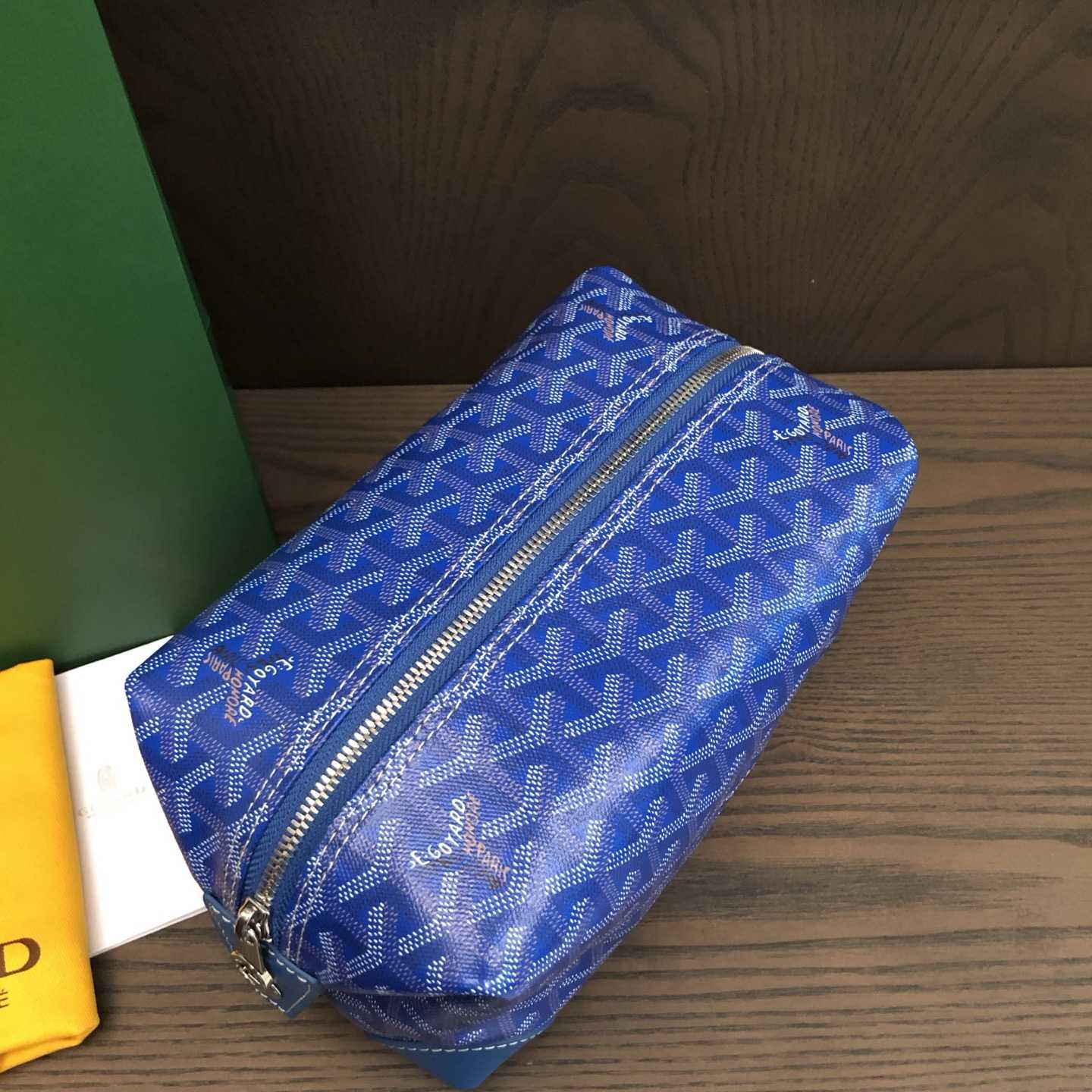 Goyard Bowling 25 Toiletry Bag - FashionPlug