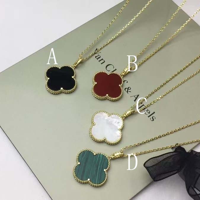 Van Cleef & Arpels Necklace - FashionPlug