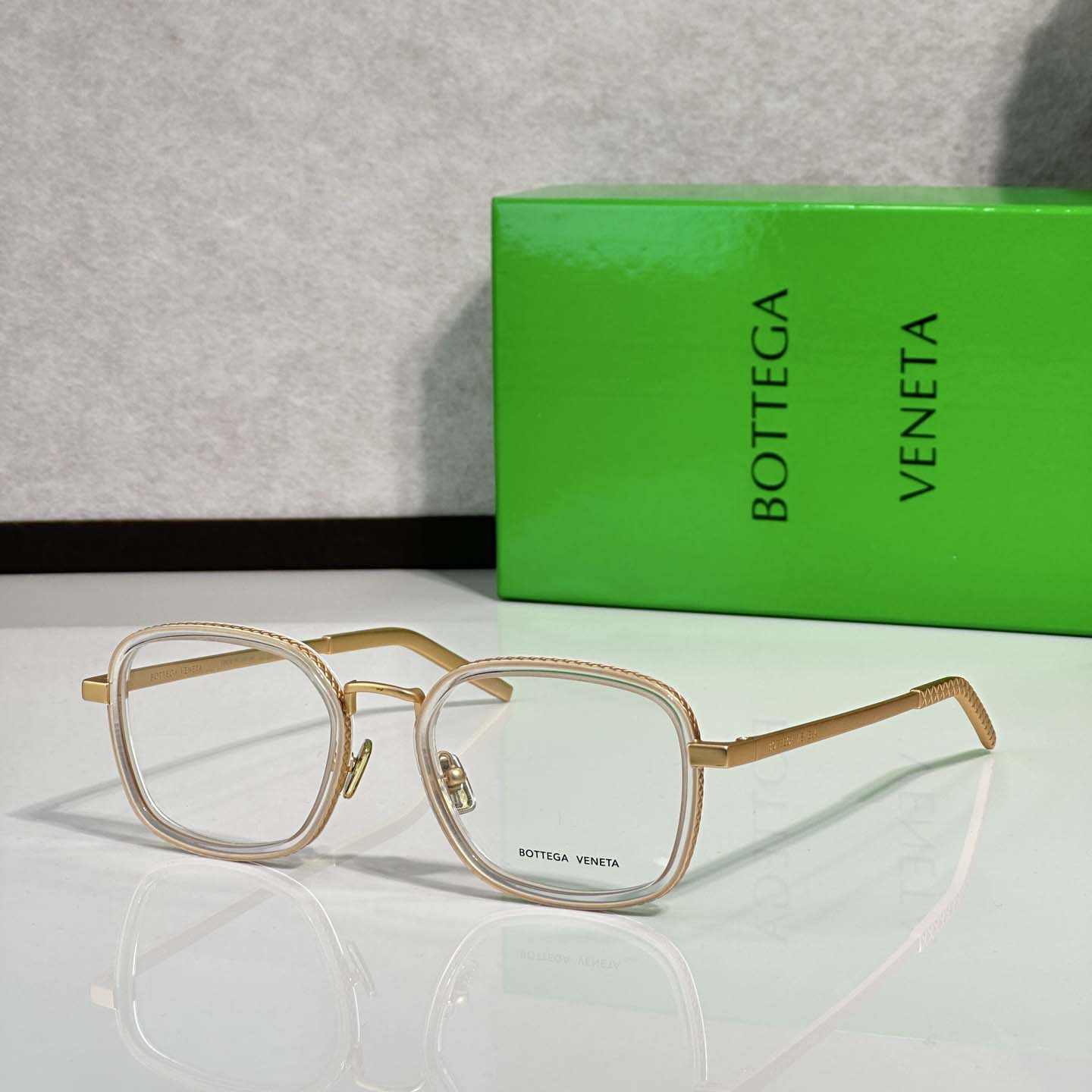 Bottega Veneta BV1427OA Sunglasses   - FashionPlug