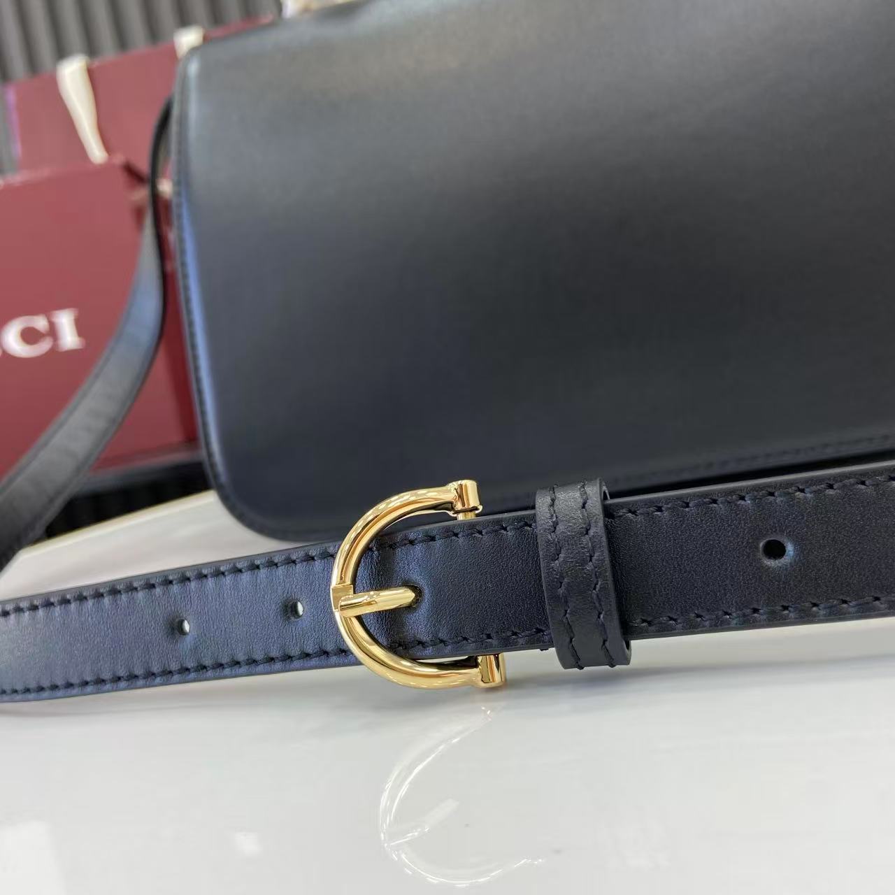 Gucci Siena Medium Top Handle Bag - FashionPlug