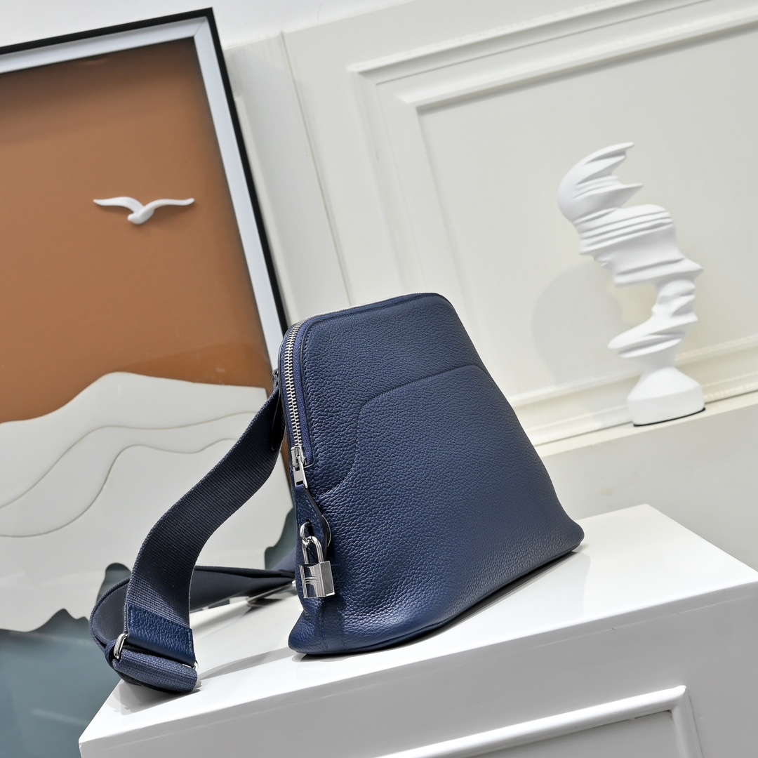 Hermès Bolide Messenger Bag - FashionPlug