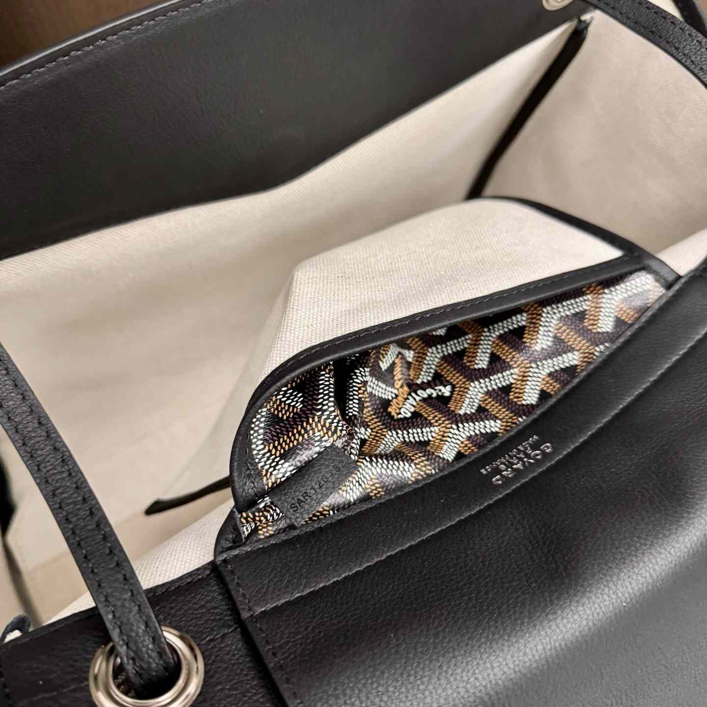 Goyard Rouette Souple Bag - FashionPlug